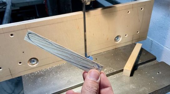 DIY Straight Razor From an Old Saw Blade : 6 Steps (with Pictures ...