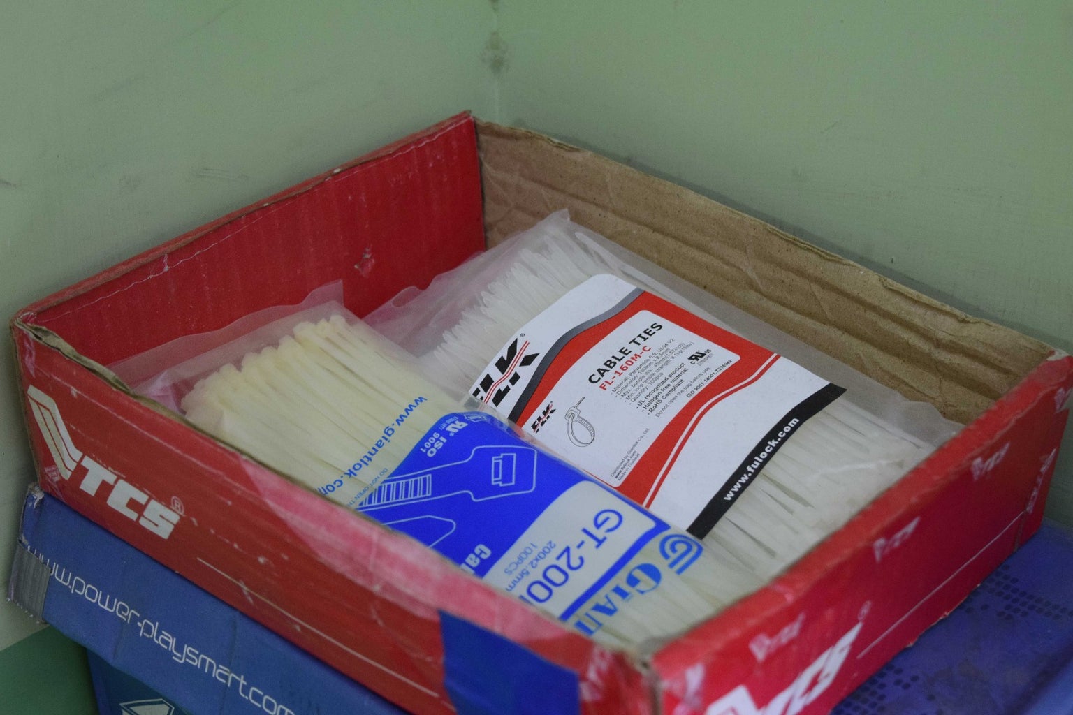 Setting Up the Perfect Electronics Workplace : 16 Steps (with Pictures ... Circuit Diagram