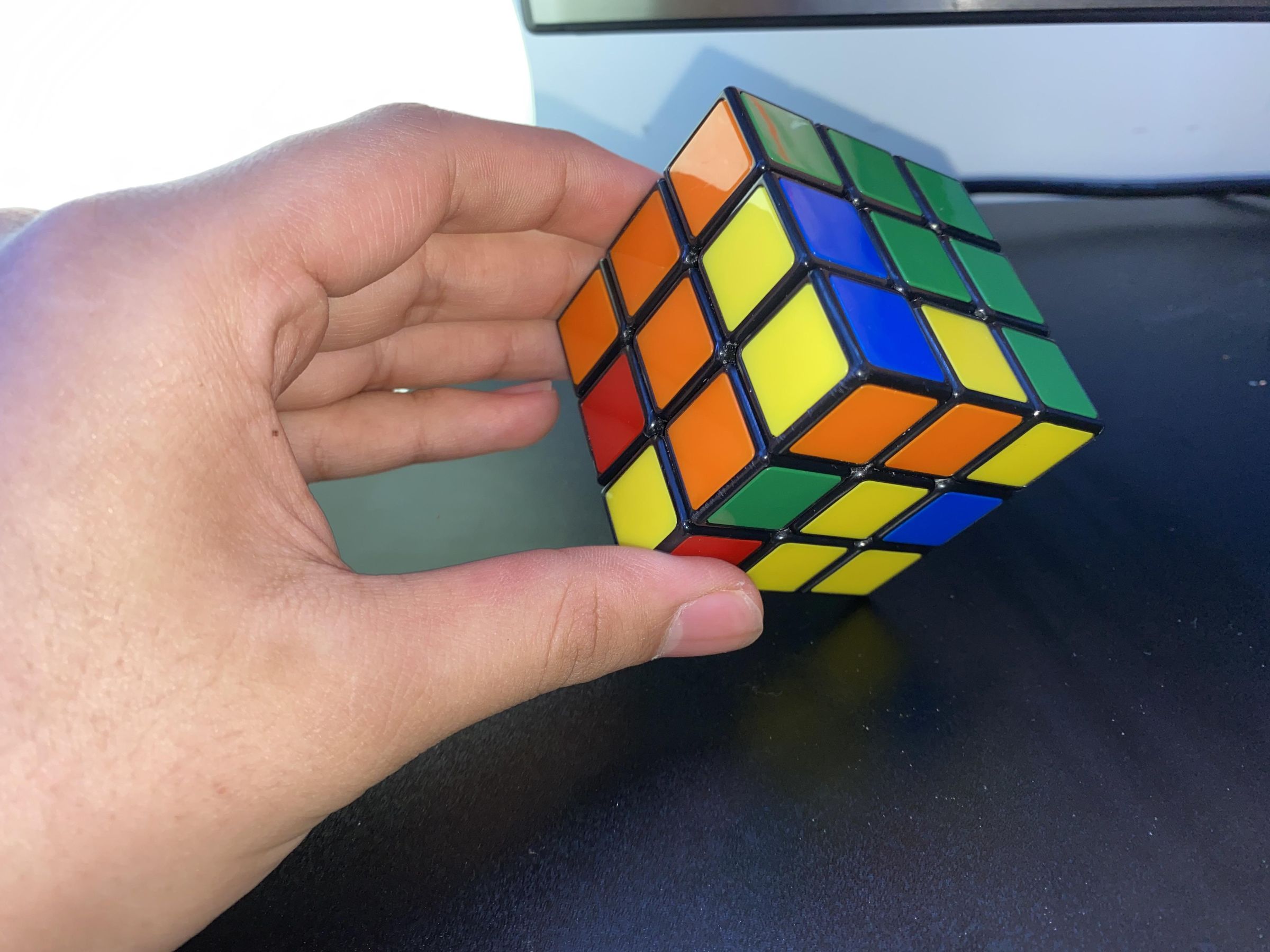 How to Solve a 3x3x3 Rubik's Cube for Beginners : 7 Steps - Instructables