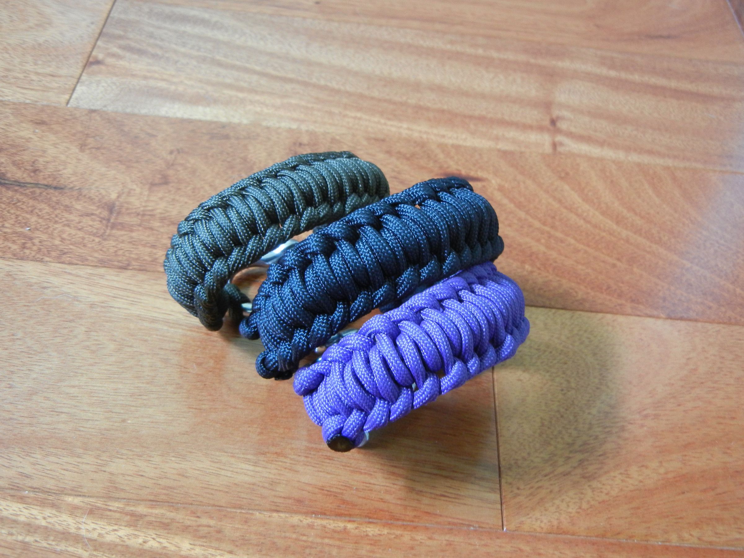 Quick Release Paracord Bracelet 9 Steps Instructables