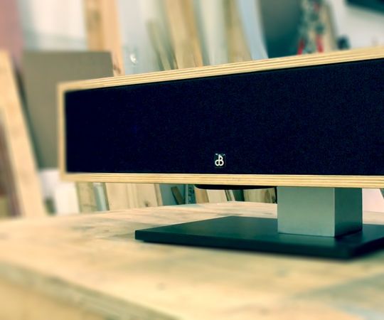 2.1 Channel Cantilever Bluetooth Speaker