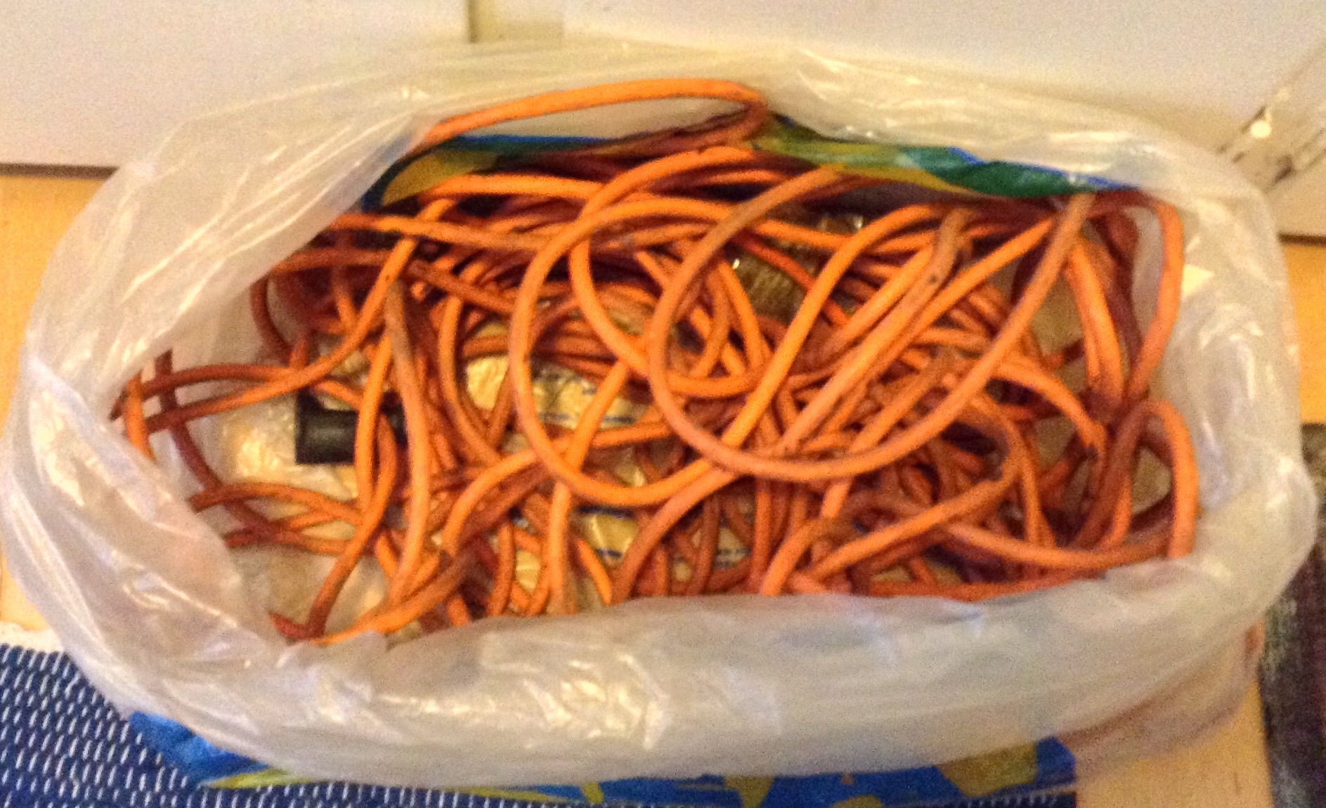 100 Foot Electric Cord Nightmare 3 Steps Instructables