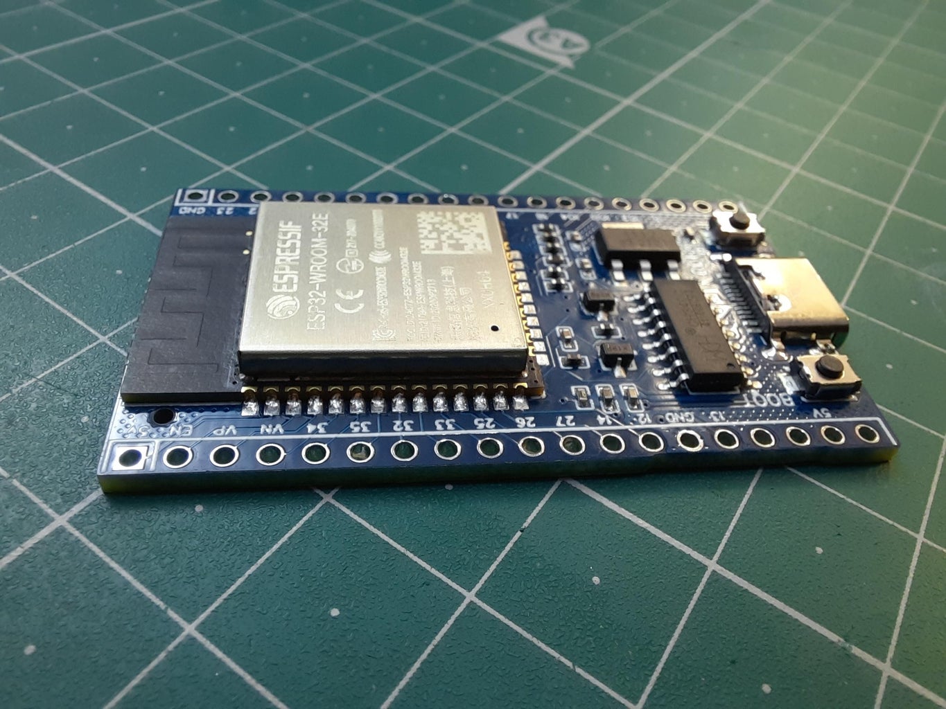 How I Made Own ESP32 Development Board : 9 Steps - Instructables