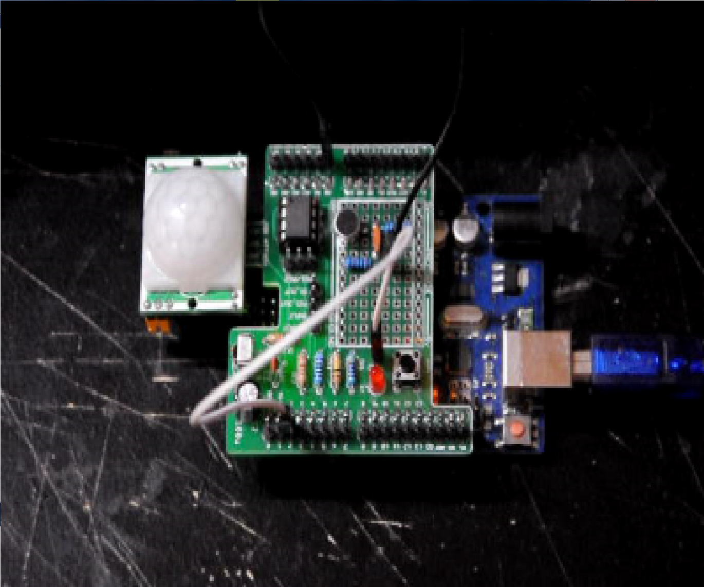 The Viciously Simple Clap-ON Clap-OFF Circuit For Arduino