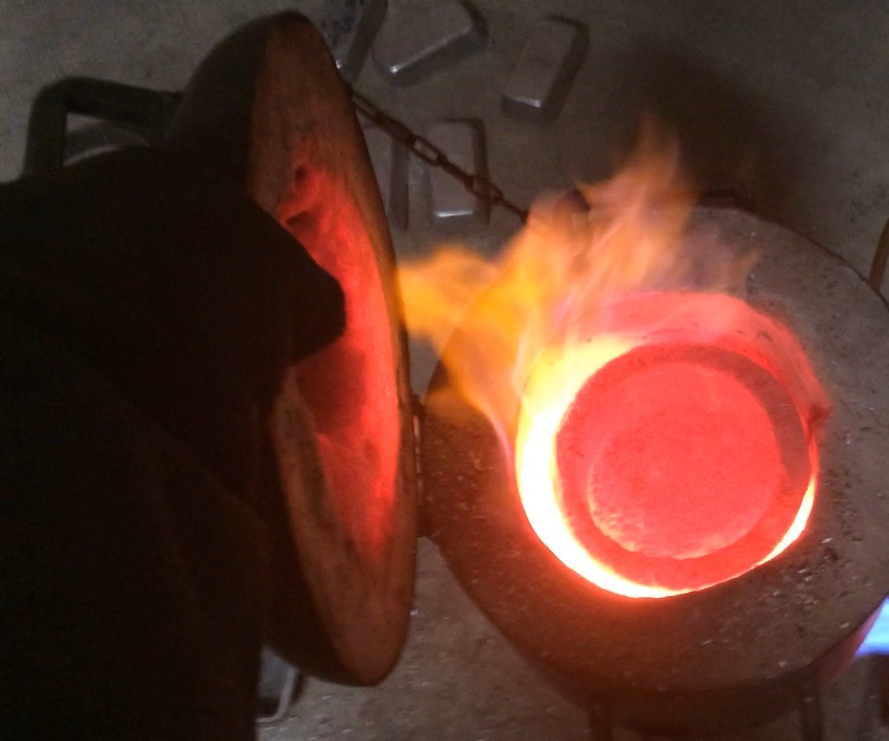 1000C+ Waste Oil Foundry