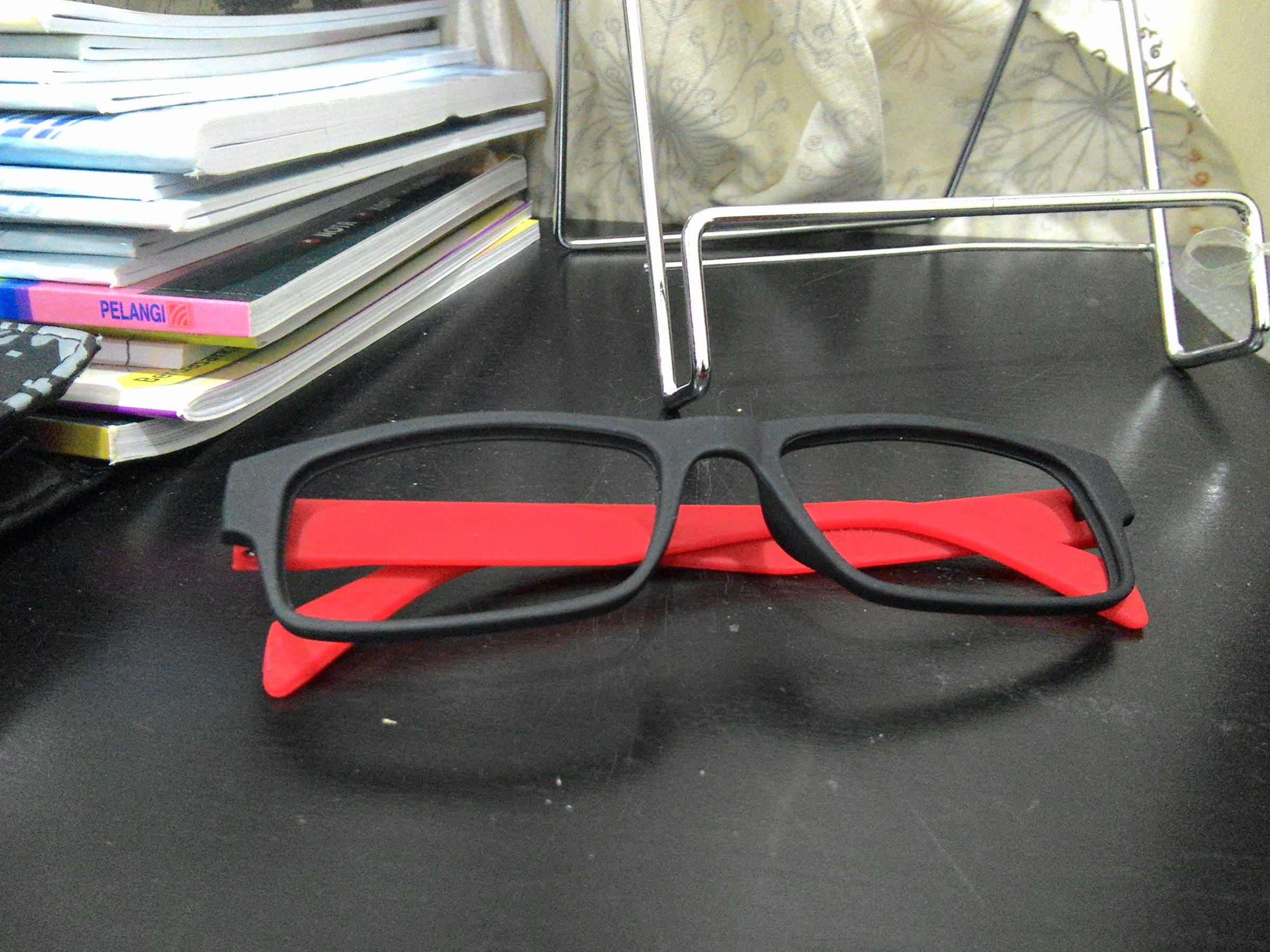 Save Money When Buying New Spectacle Frames