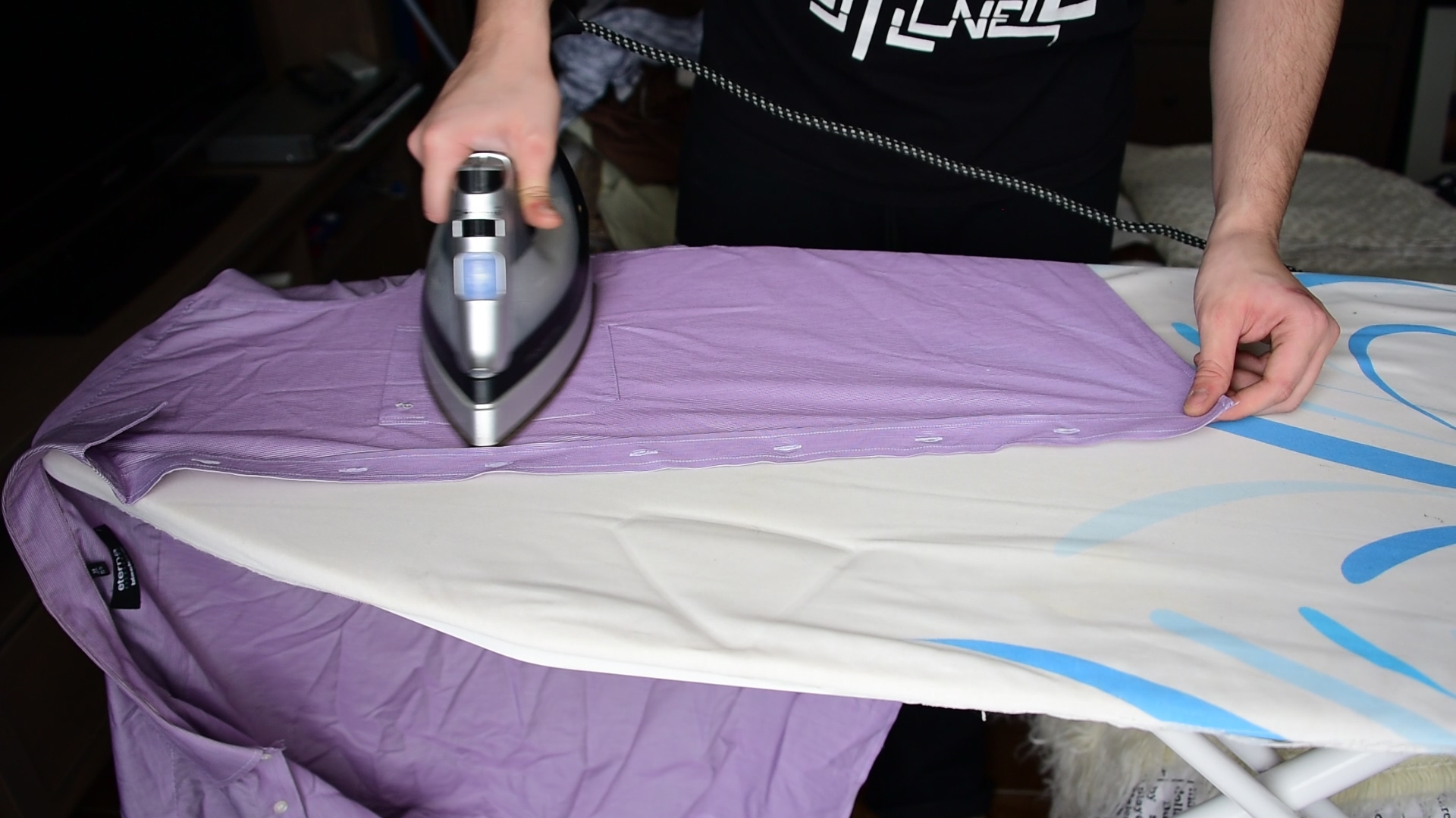 Ironing a Shirt 4 Steps Instructables