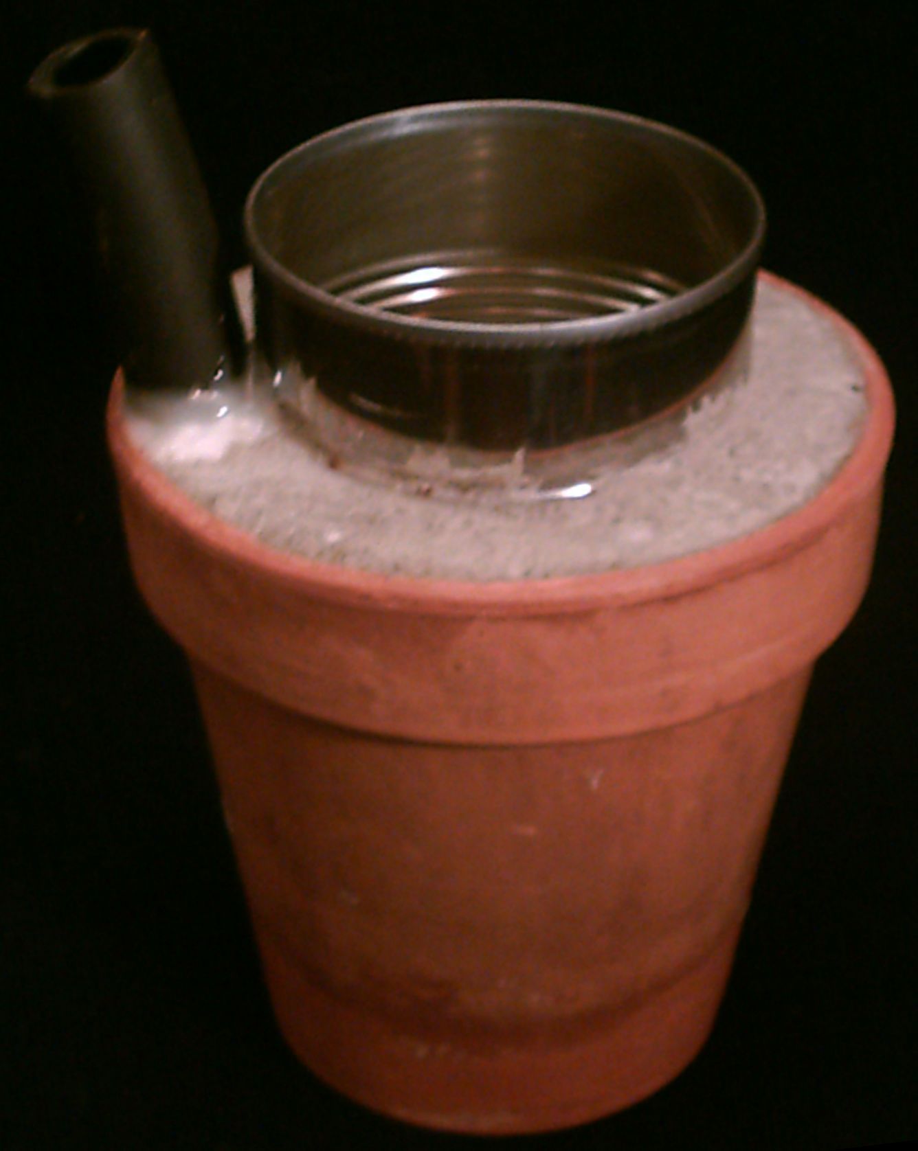 Make an Evaporative Terra Cotta Beer Chiller