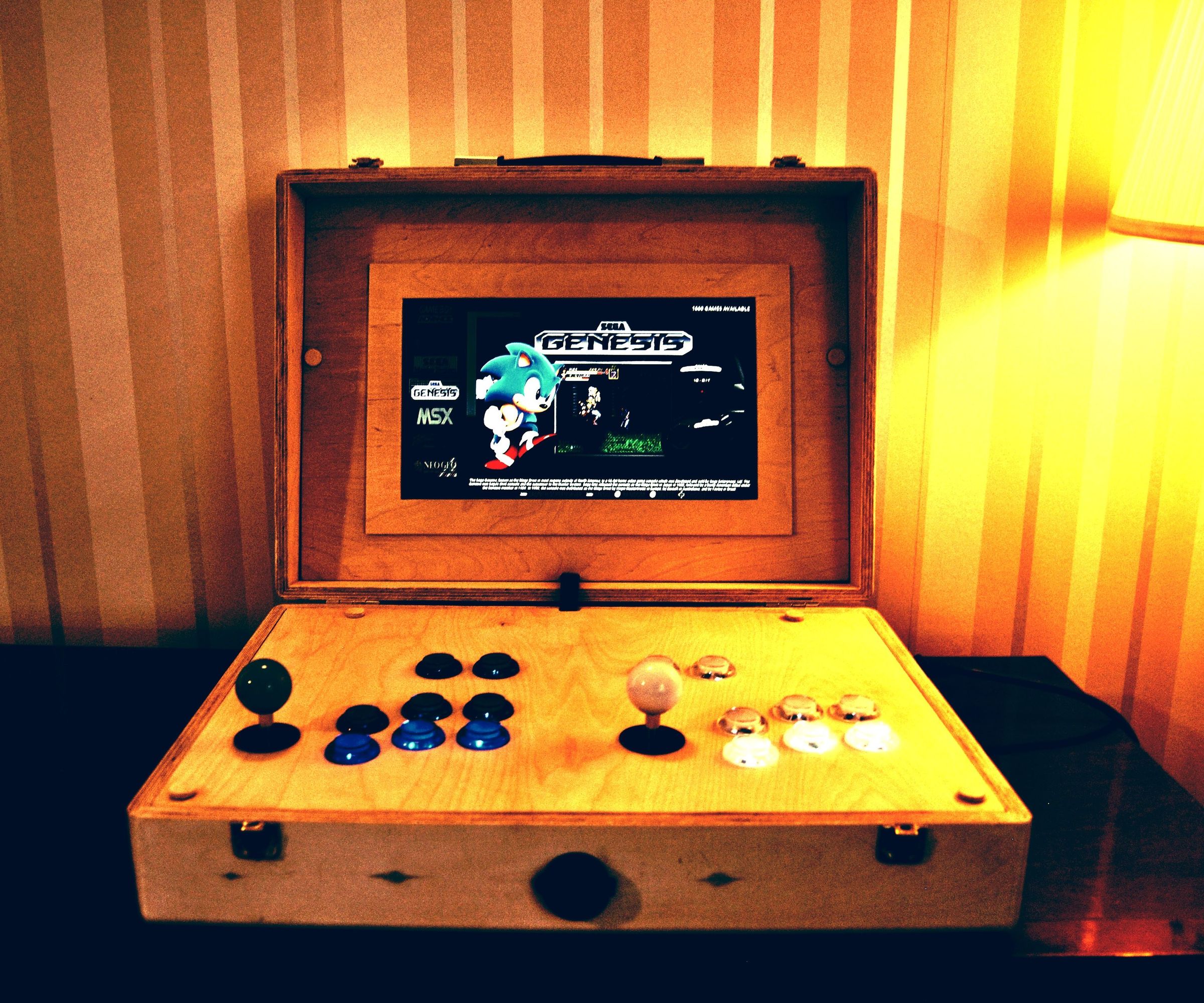 Plywood  Arcade Suitcase With Retropie