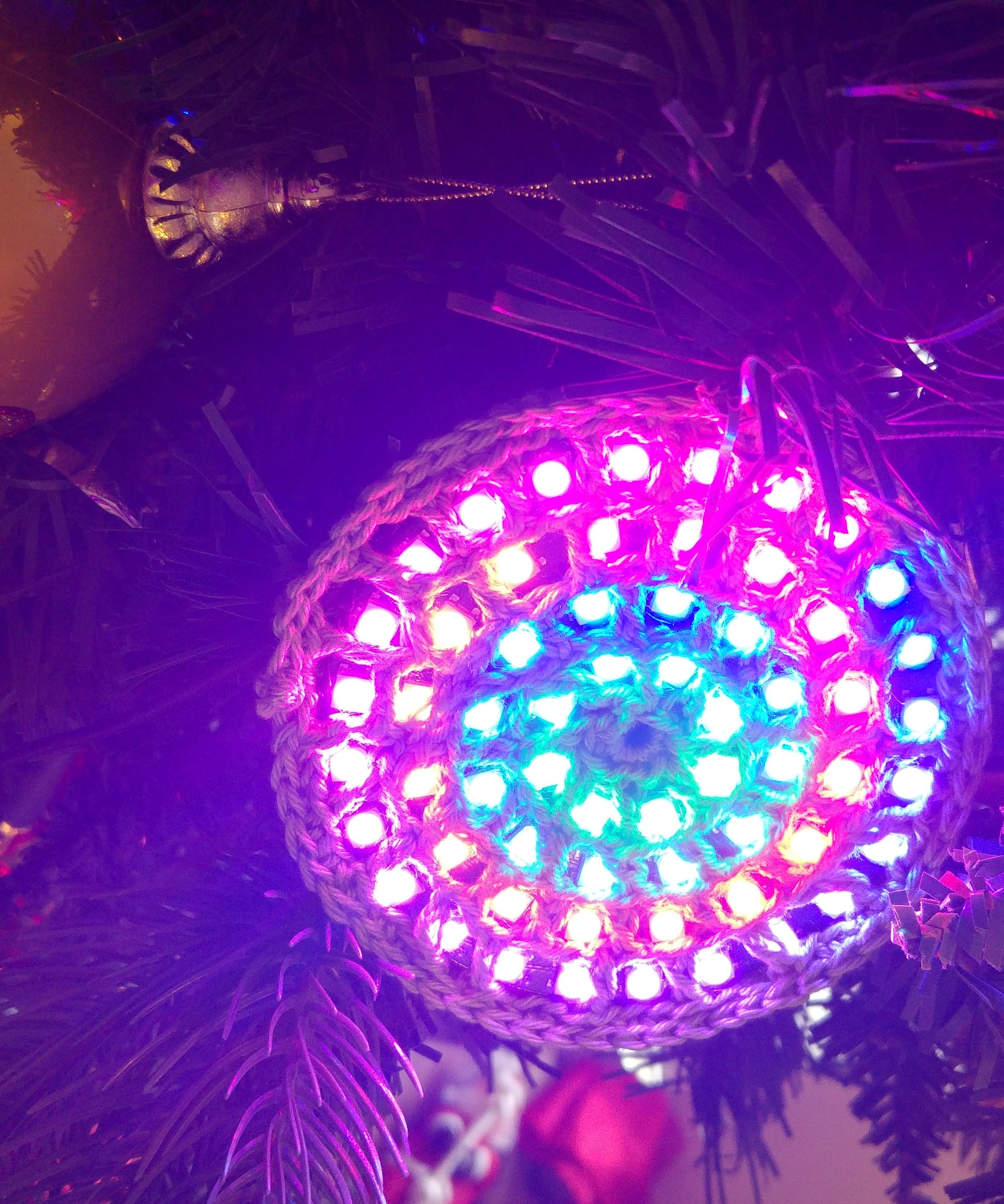 Circular RGB LED Ornament : 3 Steps (with Pictures) - Instructables