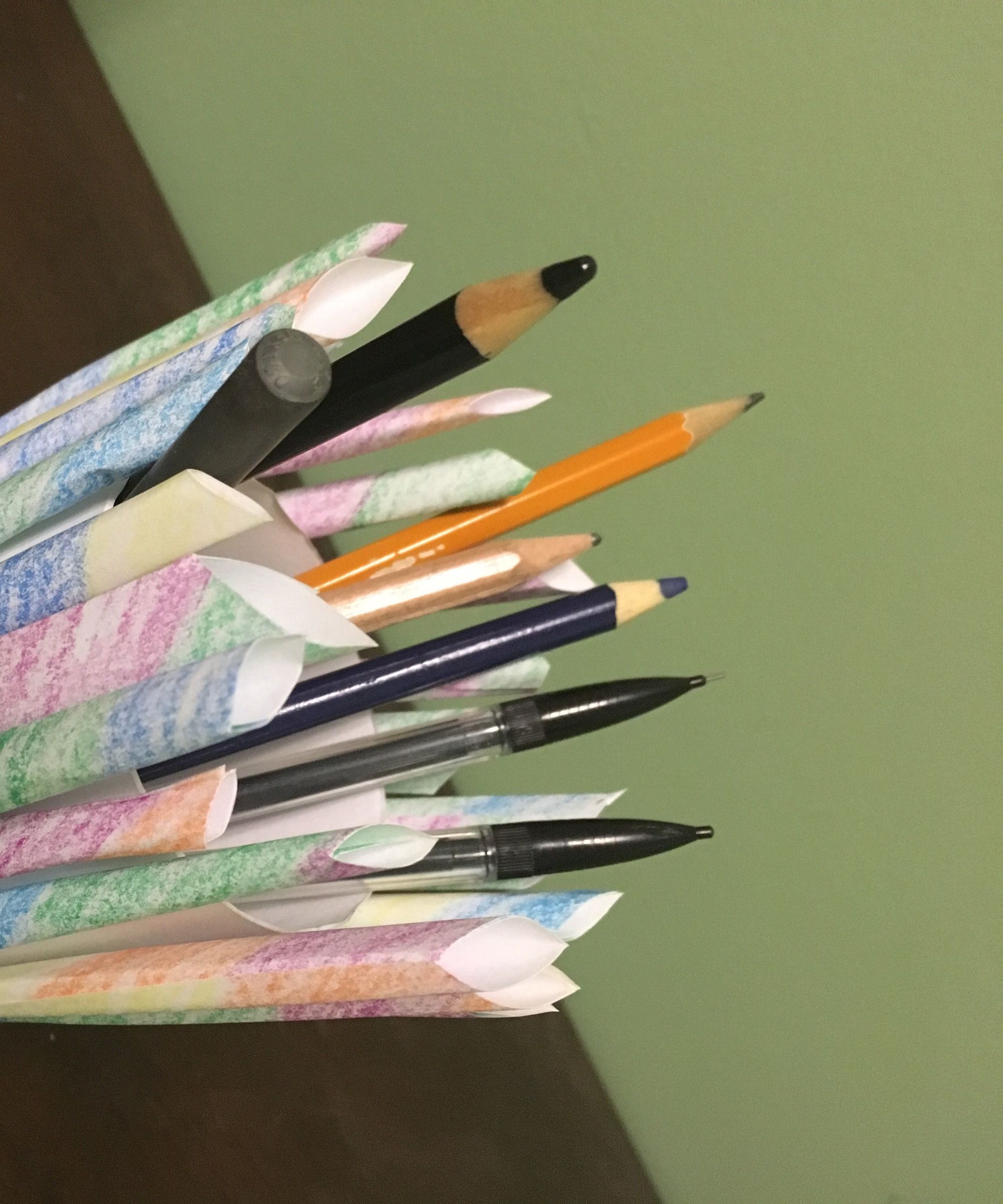 Paper Pencil Bin