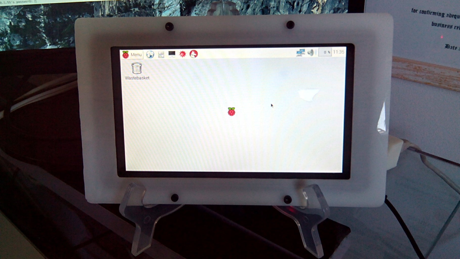 Raspberry PI Touch Screen Frame and Case Assembly Guide : 4 Steps (with ...