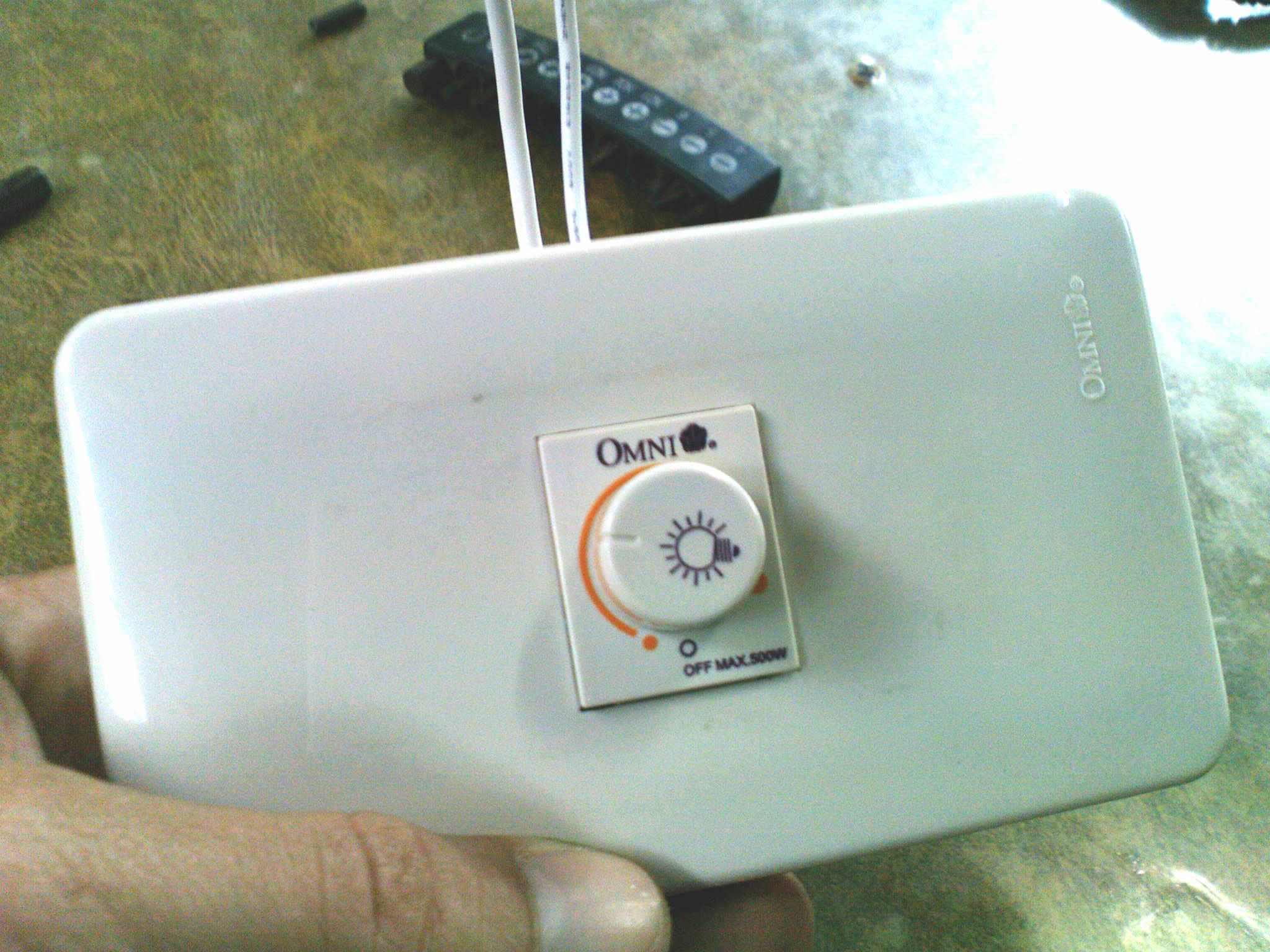 Recycling Your Old Dimmer Switch As a Variable Temperature Control for