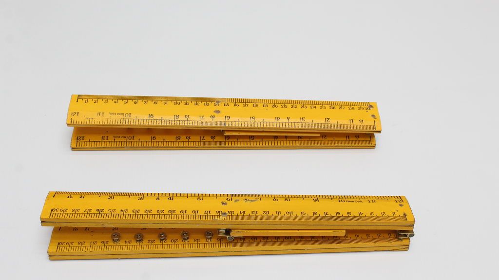 Foldable Laptop Stand Using Wooden Rulers 3 Steps (with Pictures)