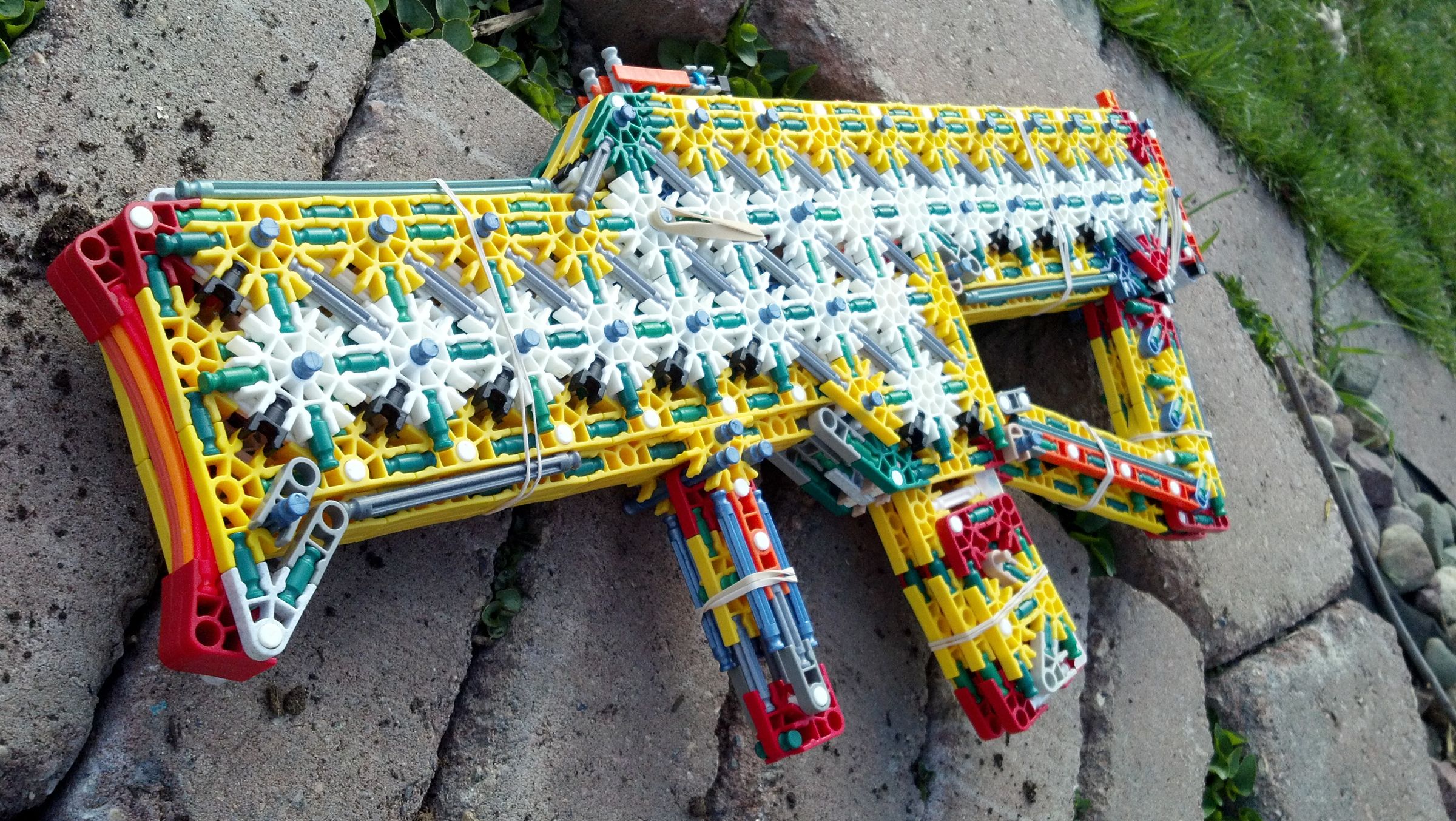 Bullpup K'NEX Gun: Quarrel (R6)