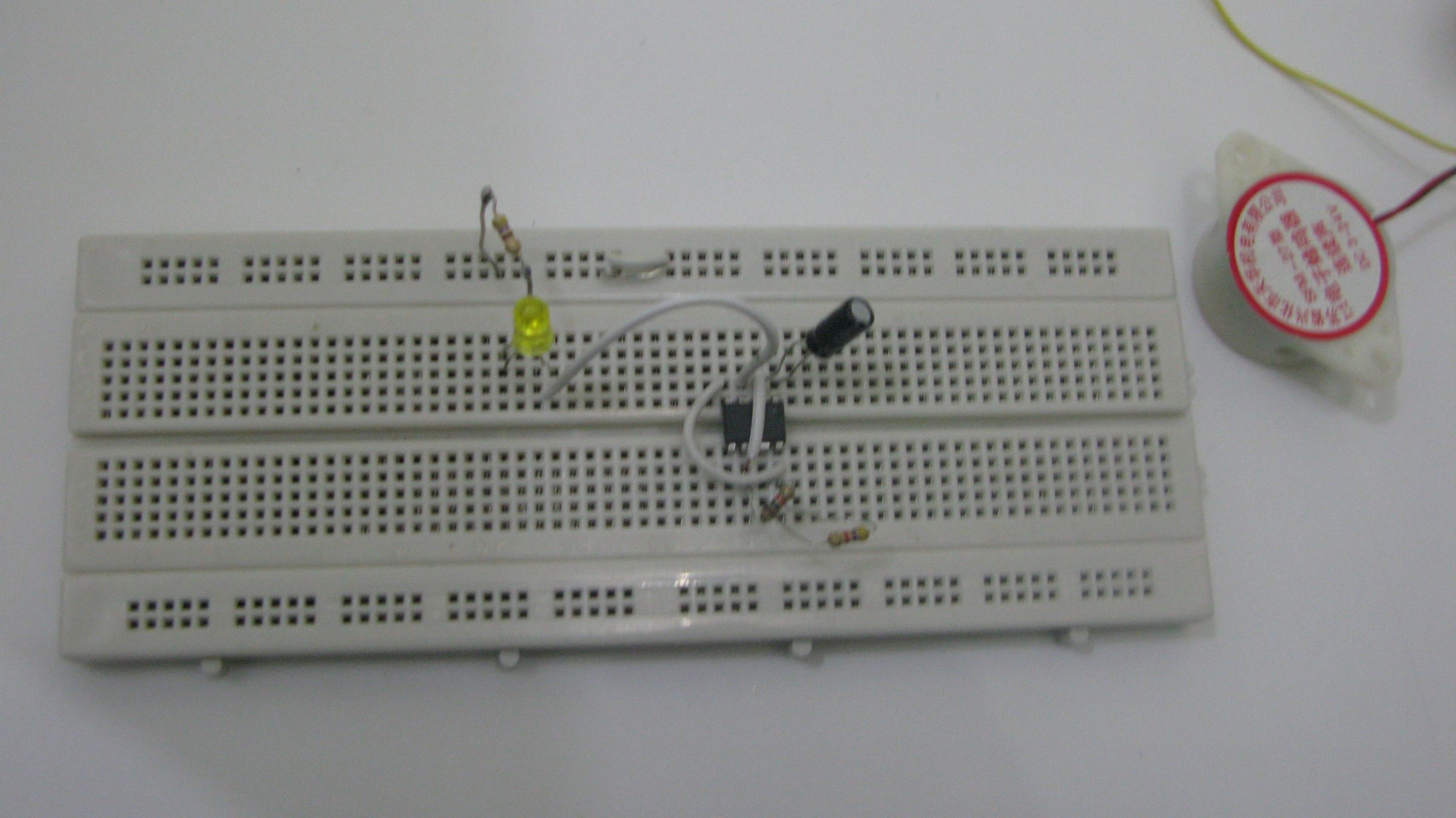 555 Alarm / Timer Circuit [VERY EASYYY!!!] : 13 Steps - Instructables