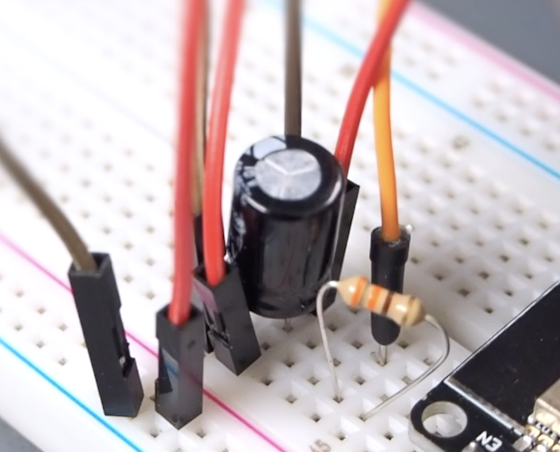One and Multiple Servo Motor Control With ESP32 Development Board 8 Steps (with Pictures