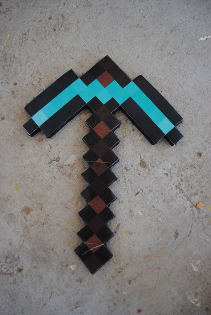 Minecraft Pickaxe - $5 and 45 Minutes : 5 Steps - Instructables