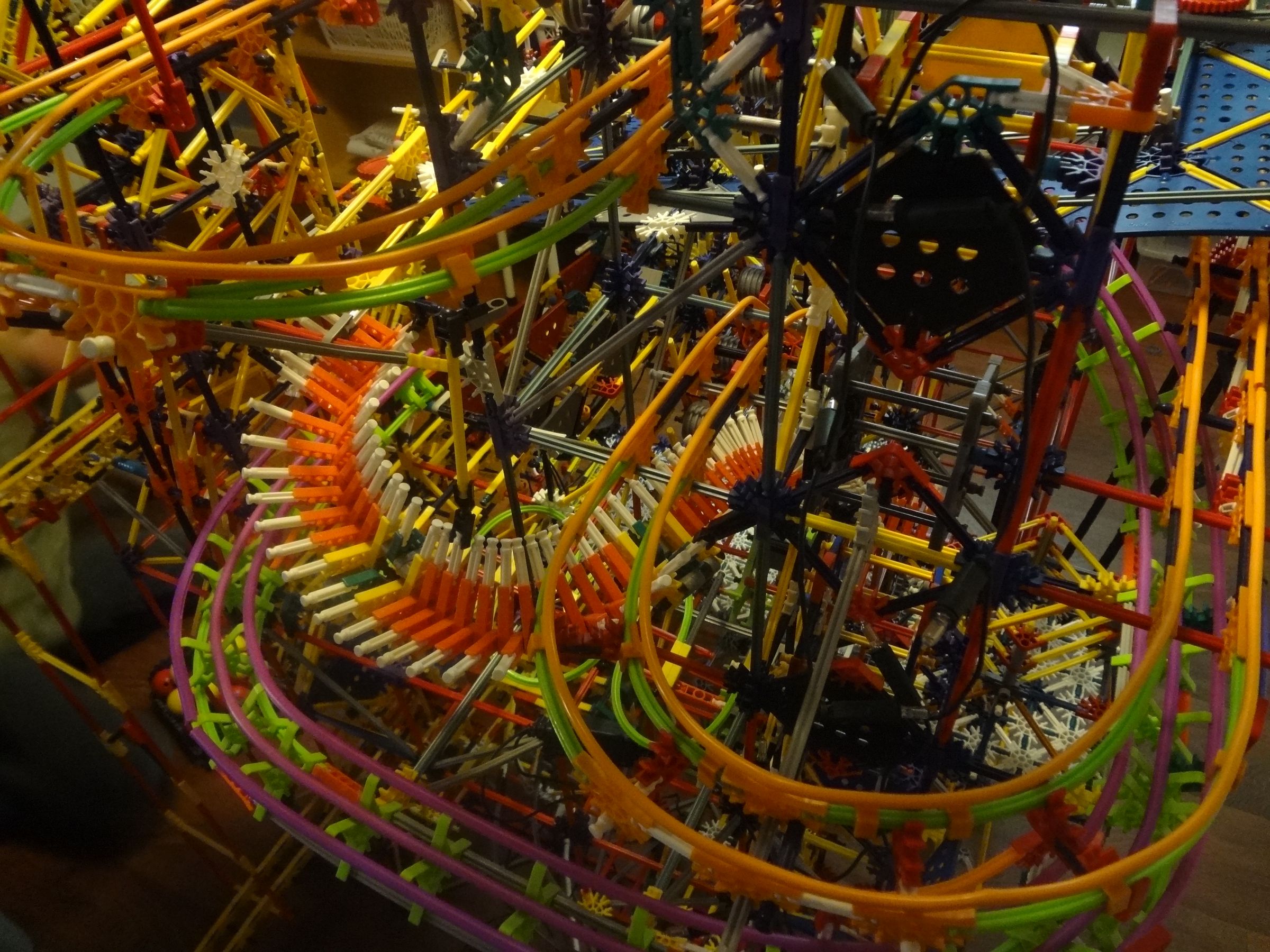 K'nex Ball Machine Europort
