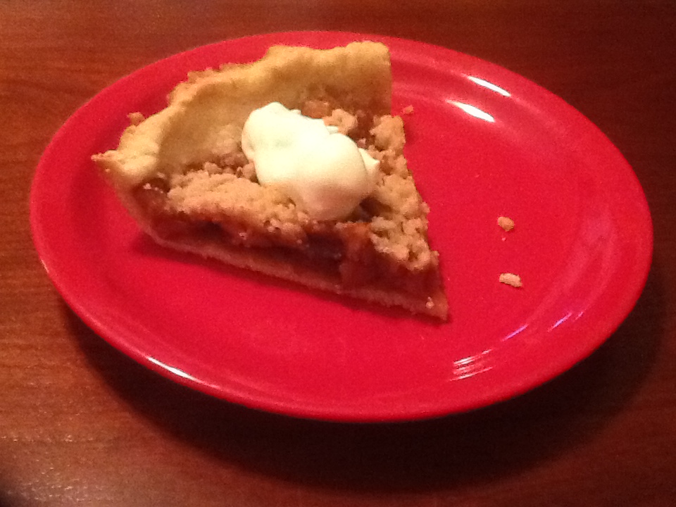 How to Bake an Apple Crumble Pie