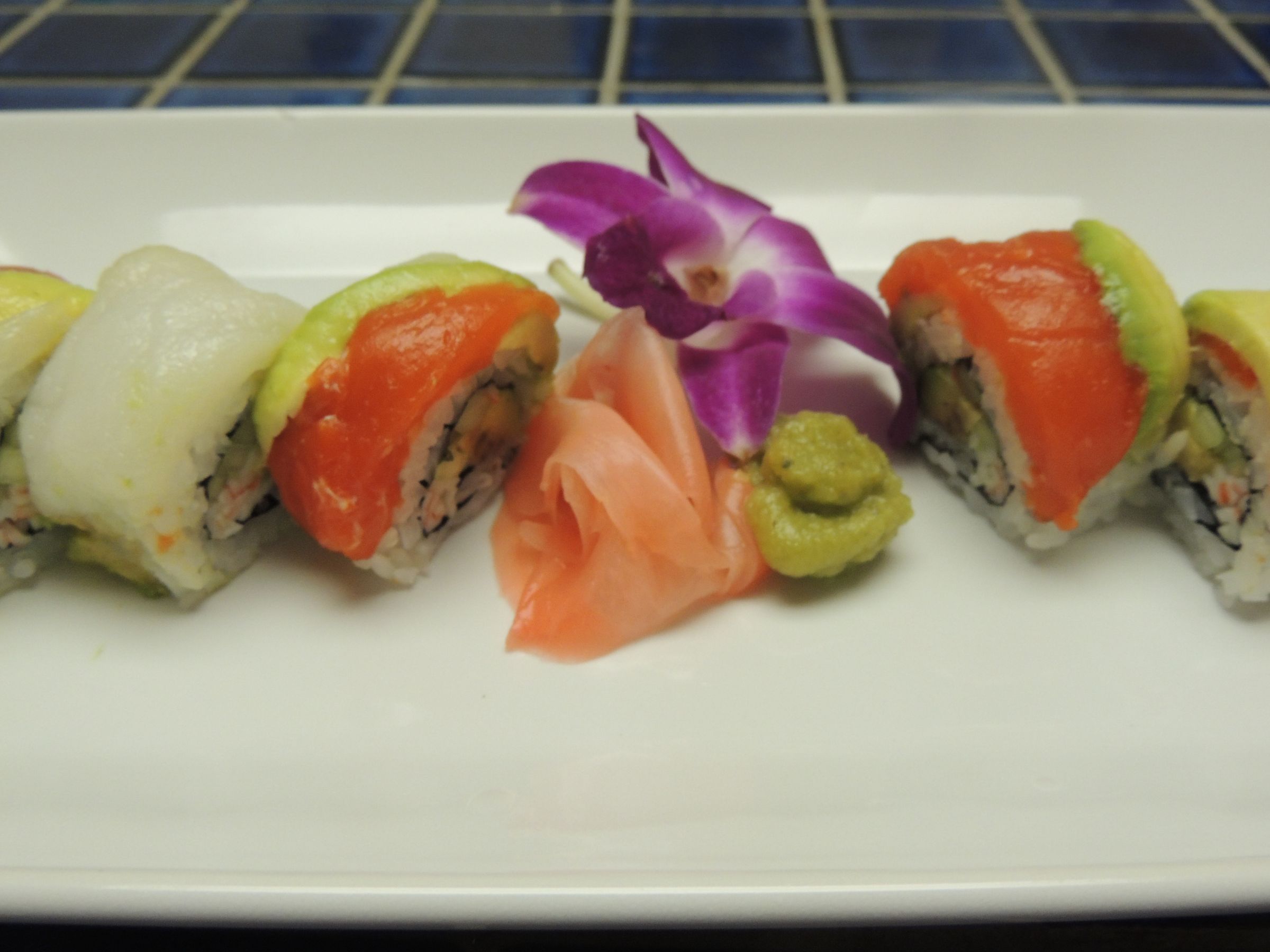 Rainbow Roll (Sushi) : 6 Steps (with Pictures) - Instructables