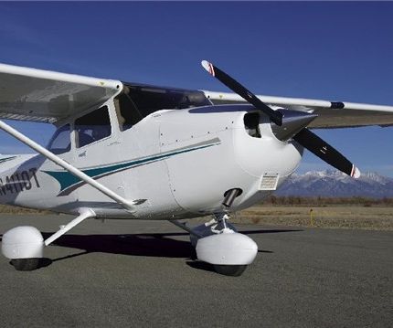 How to Start a Small Aircraft