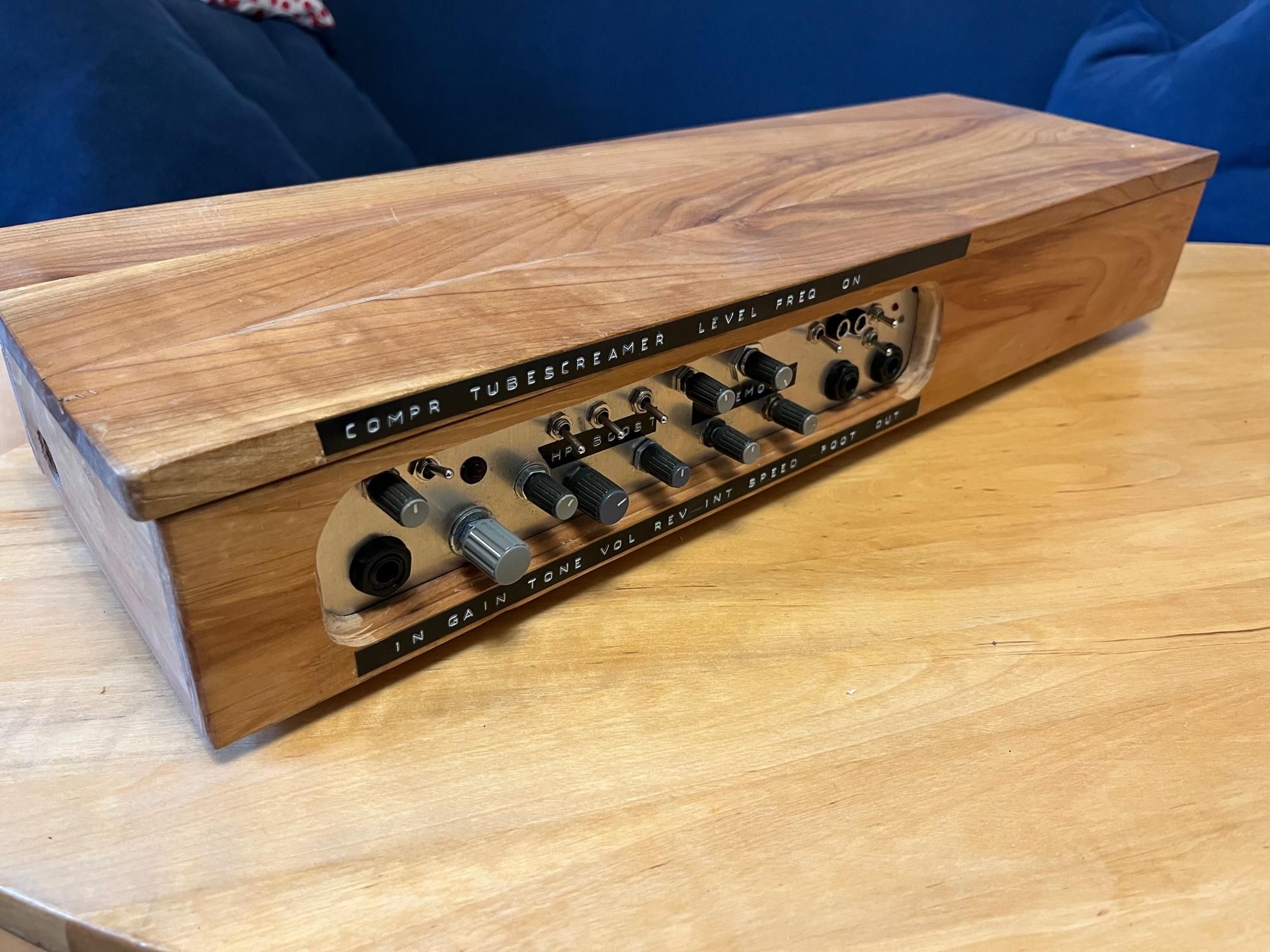 Tabletop Multi Guitar Effect With Compressor, CMOS Overdrive