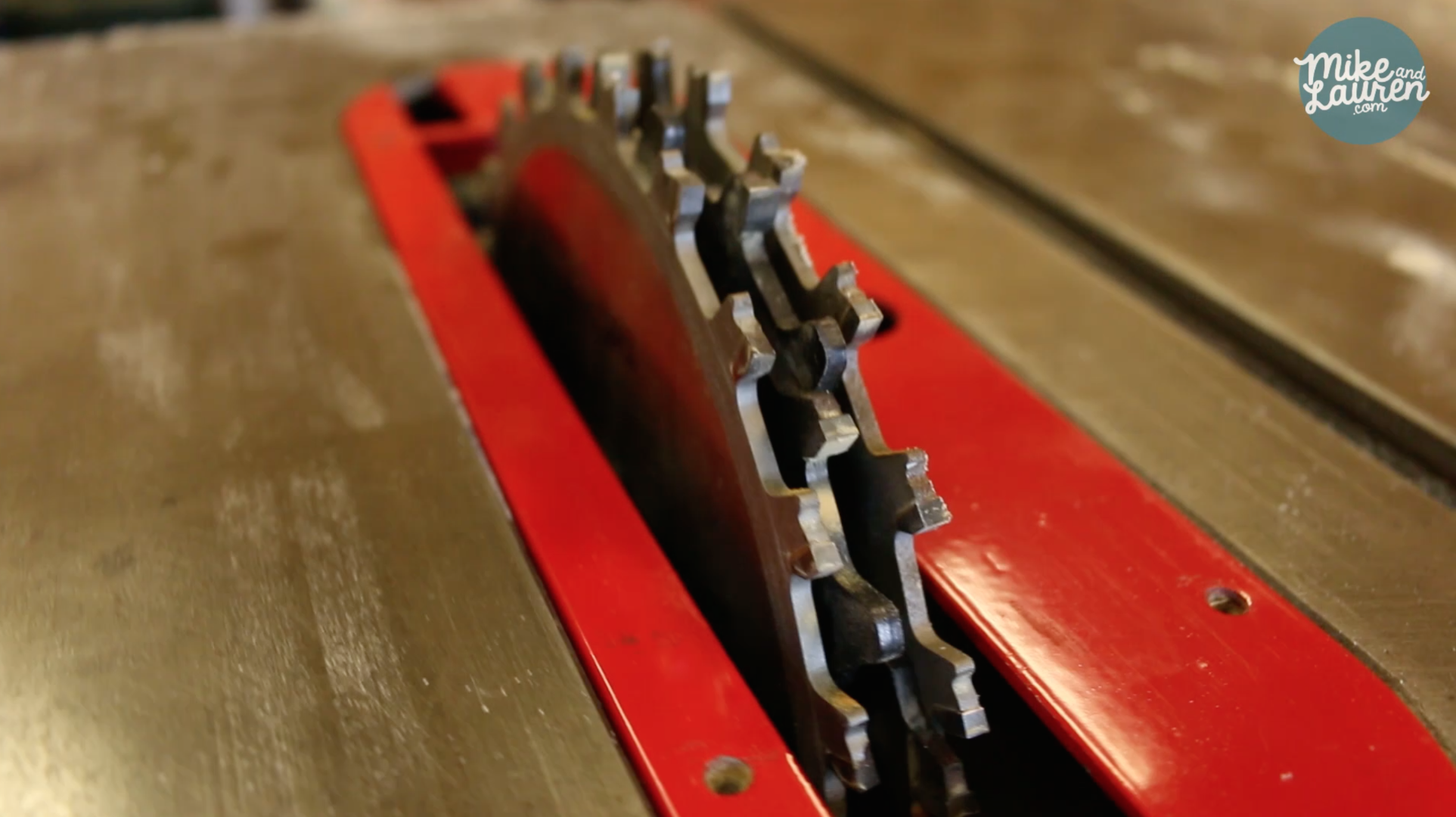 Table Saw Sled (w/ Toggle Clamps) 6 Steps (with Pictures) Instructables