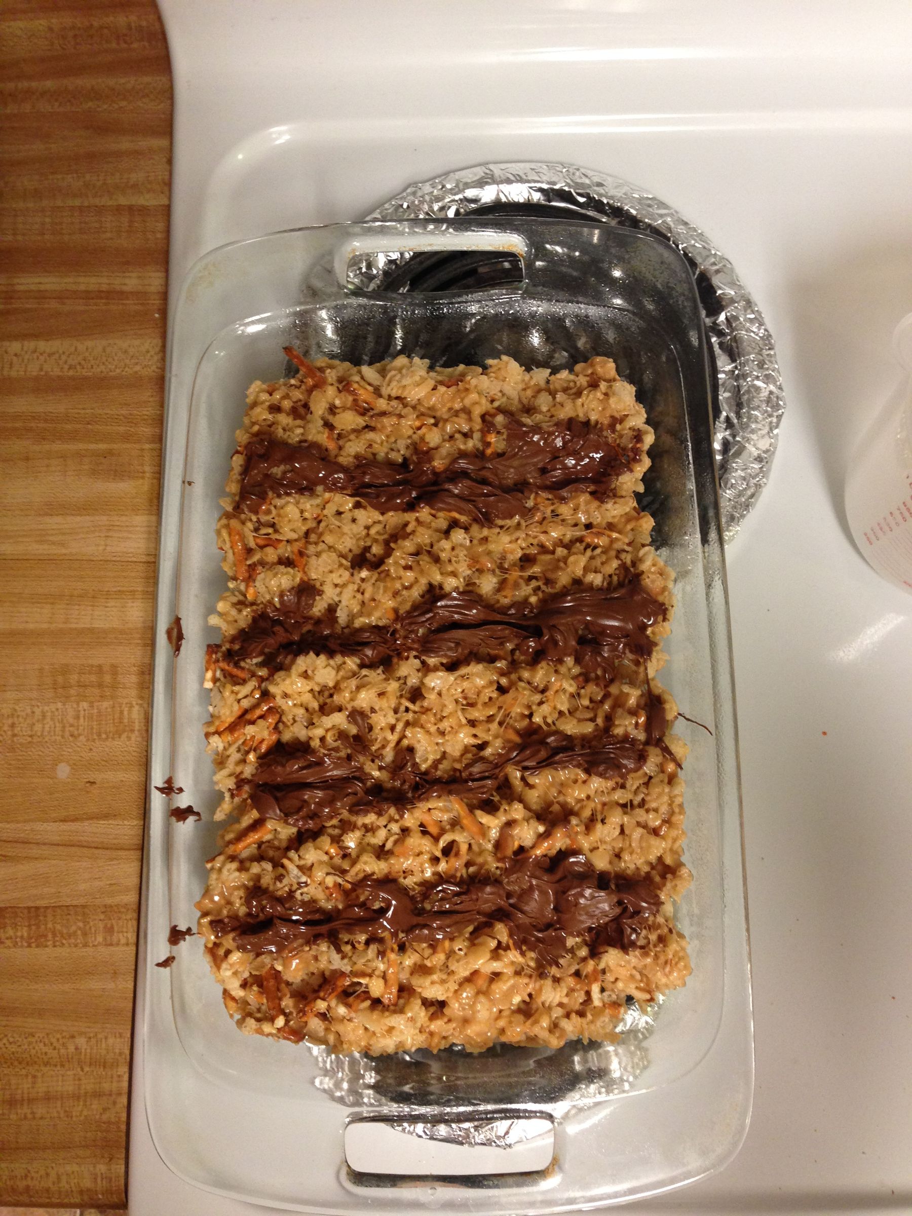 How- to Make Peanut Butter Chocolate Pretzel Rice Crispy Treats
