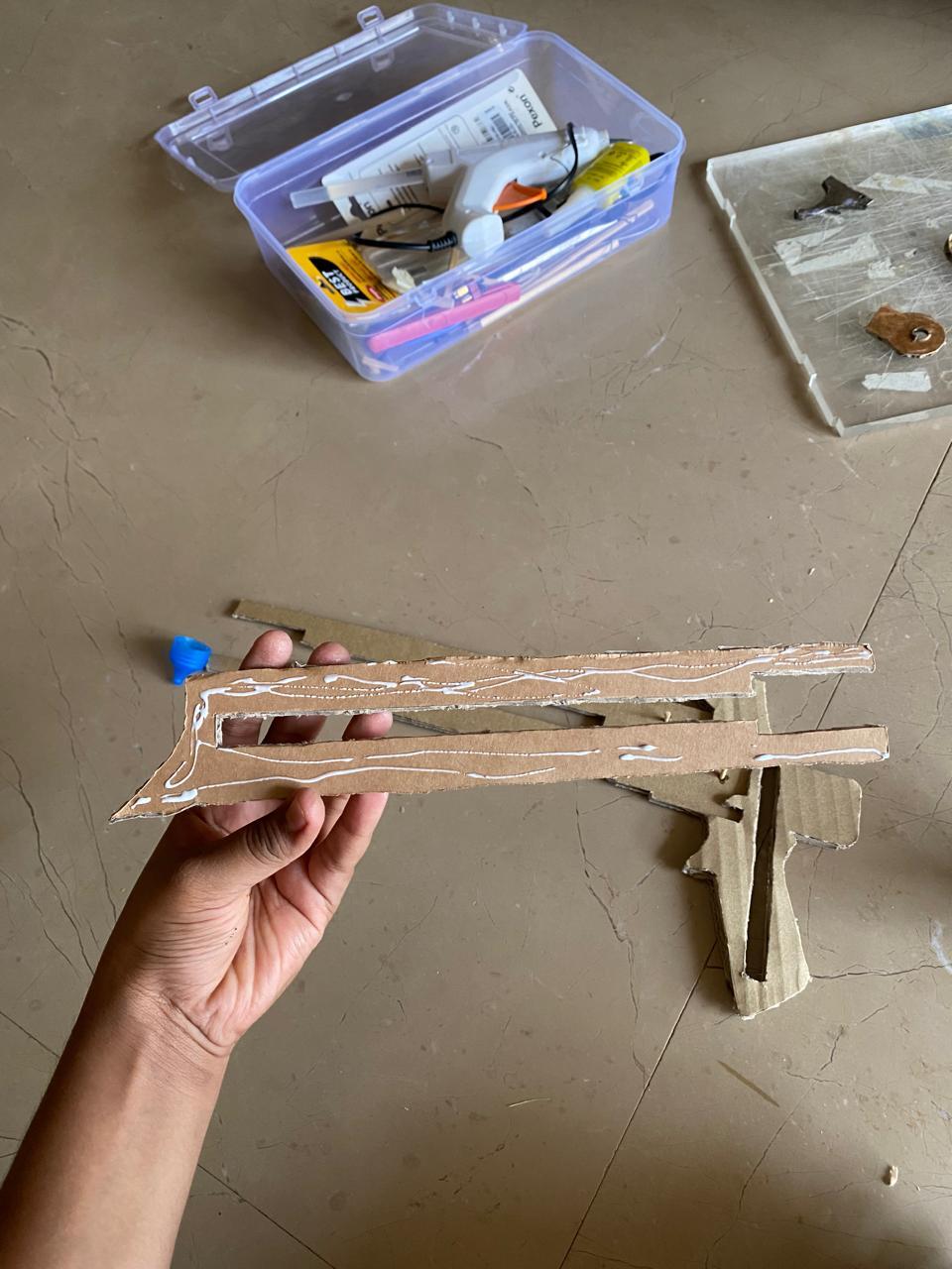 Cut the Bow Handle Body
