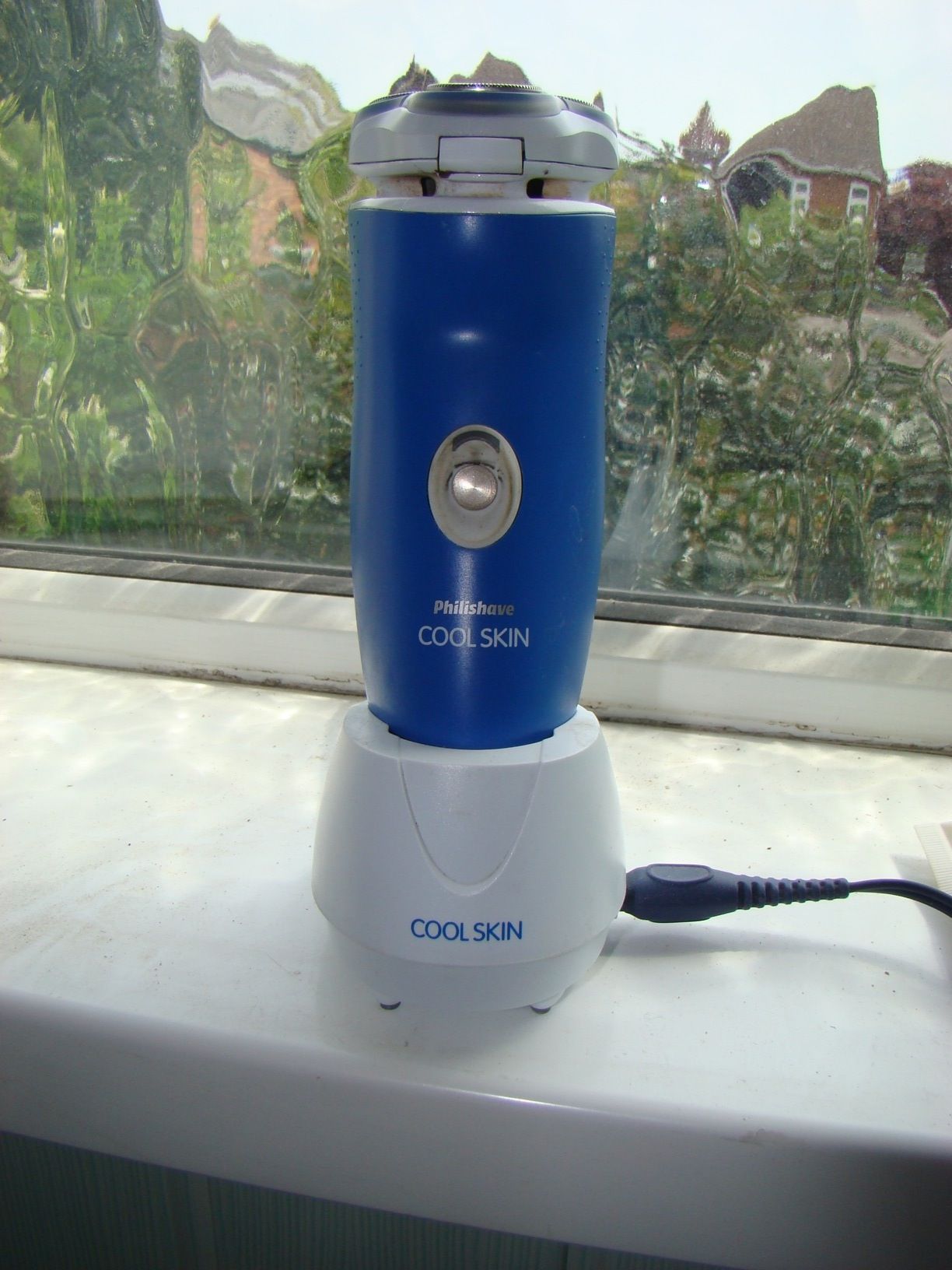 Charge Your Shaver From the Sun