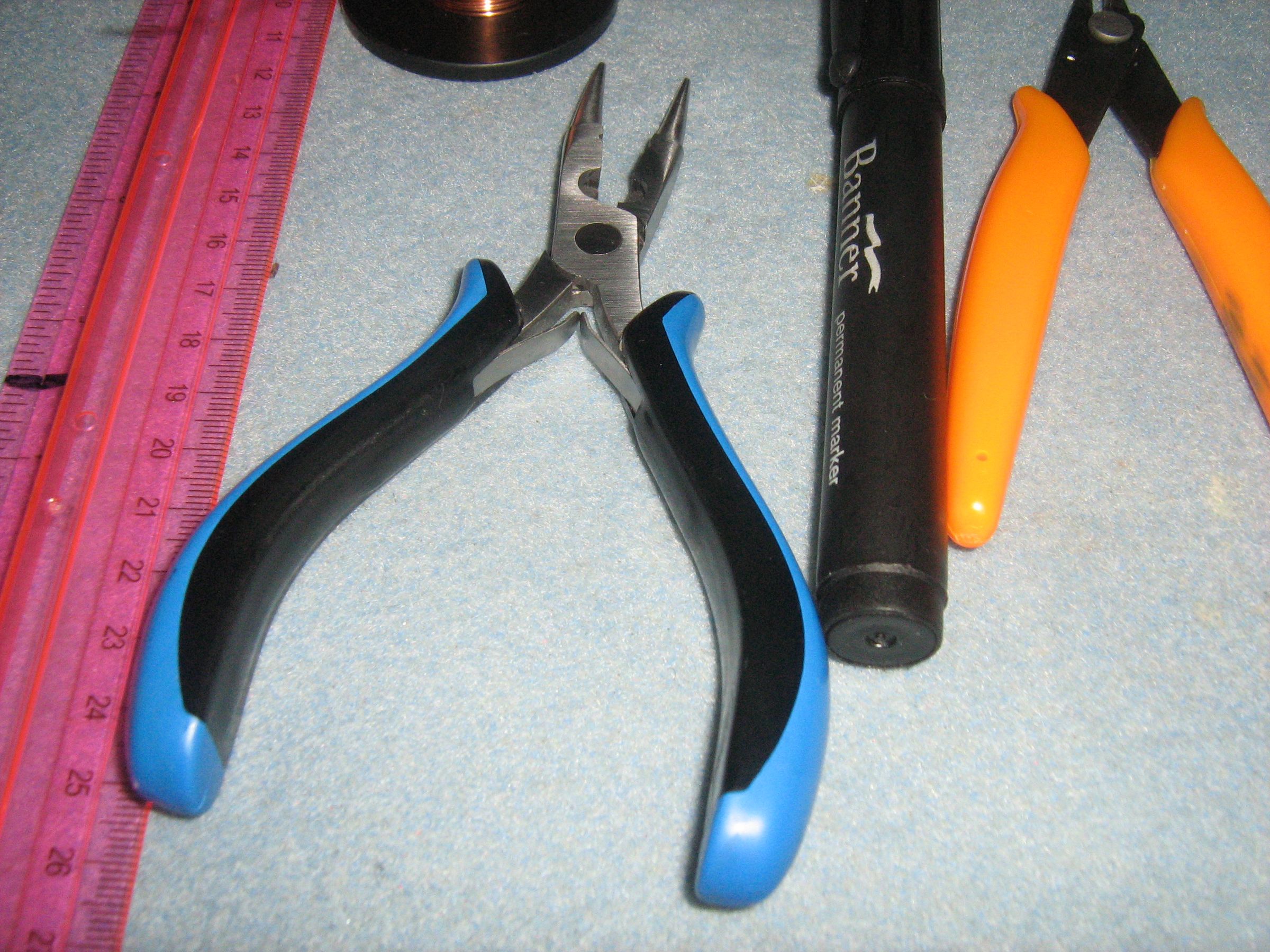 Making ear wires for earrings
