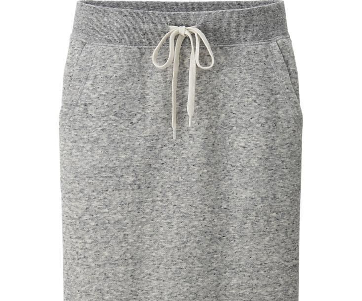Turn Old Sweatpants Into a Cool New Skirt