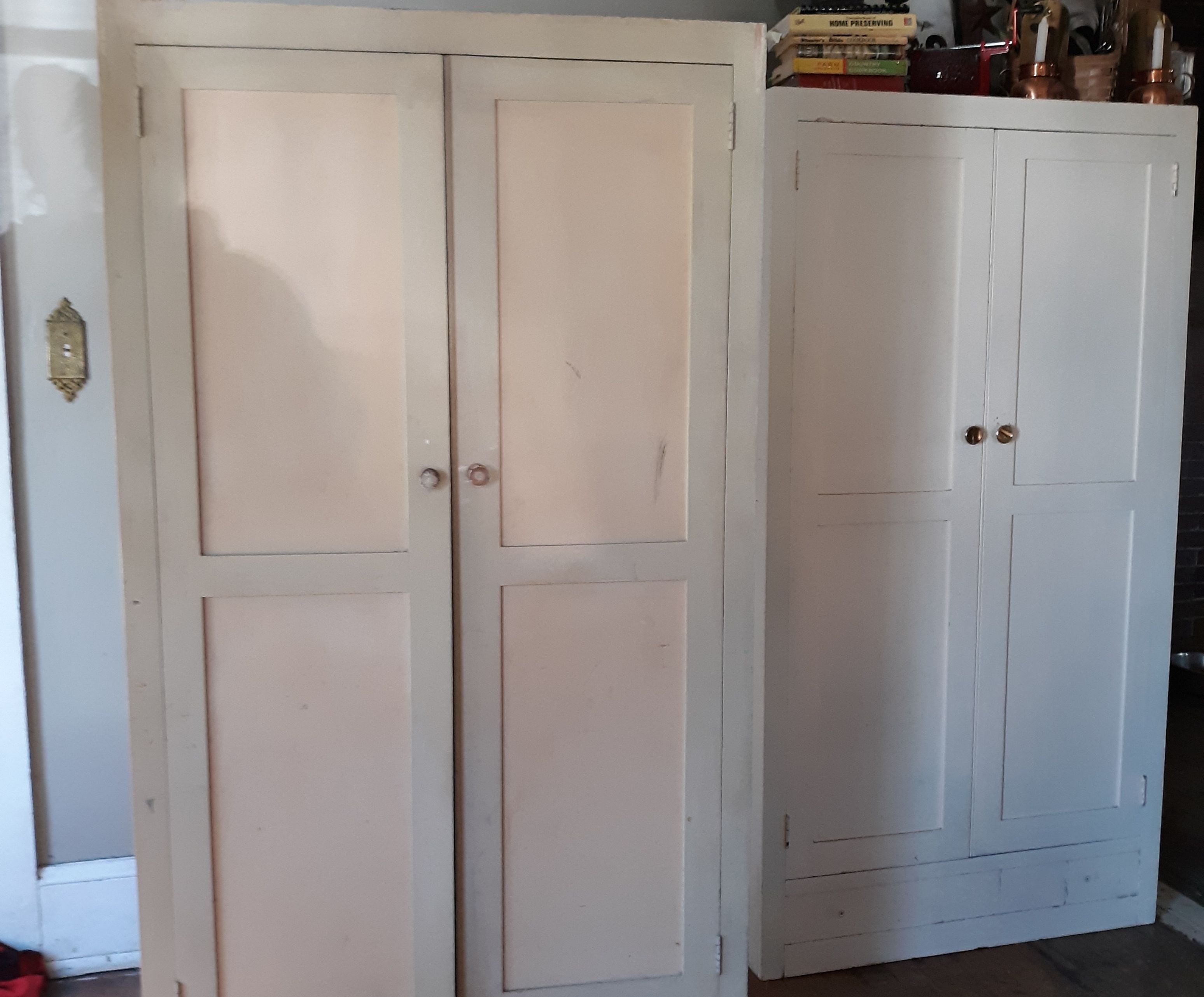 How to Recycle Old Cabinets Into Farmhouse Kitchen Cabinets 