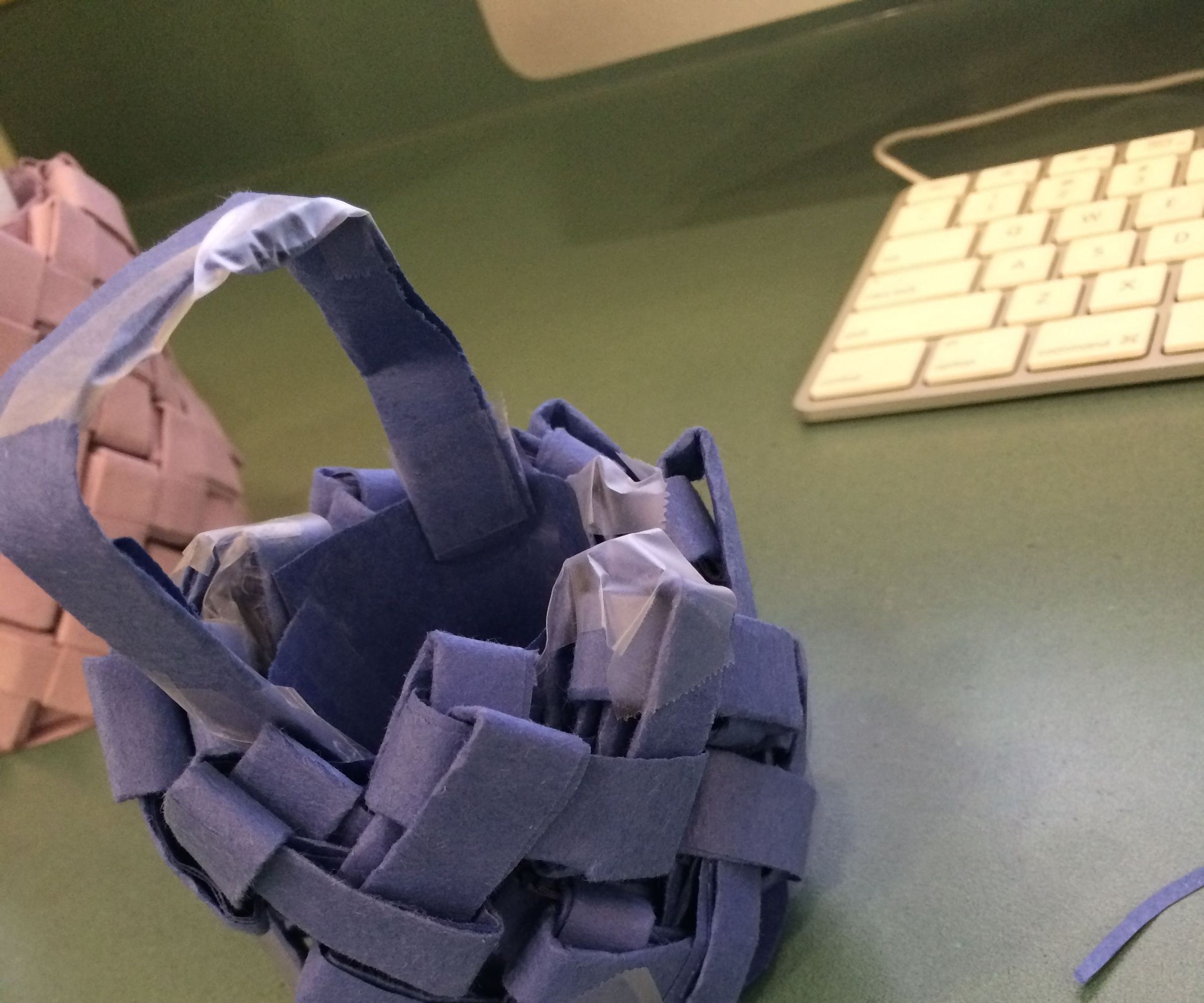 How to Weave Paper Baskets 