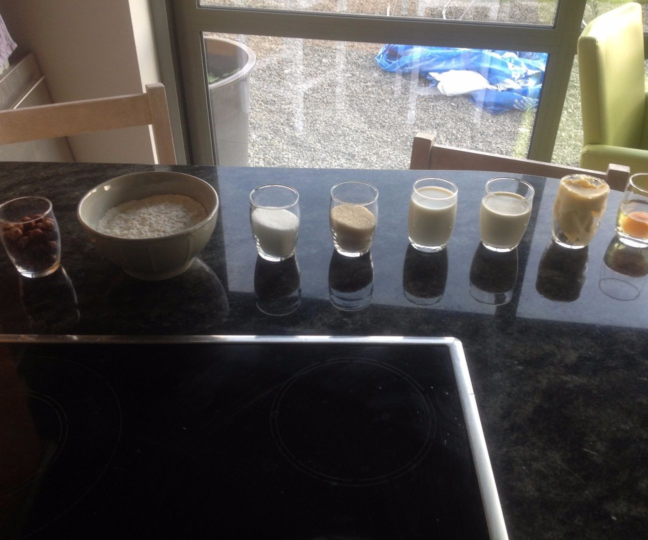 Hazelnootcupcakes Met Chocoladeslagroom En NUTELLA-truffels