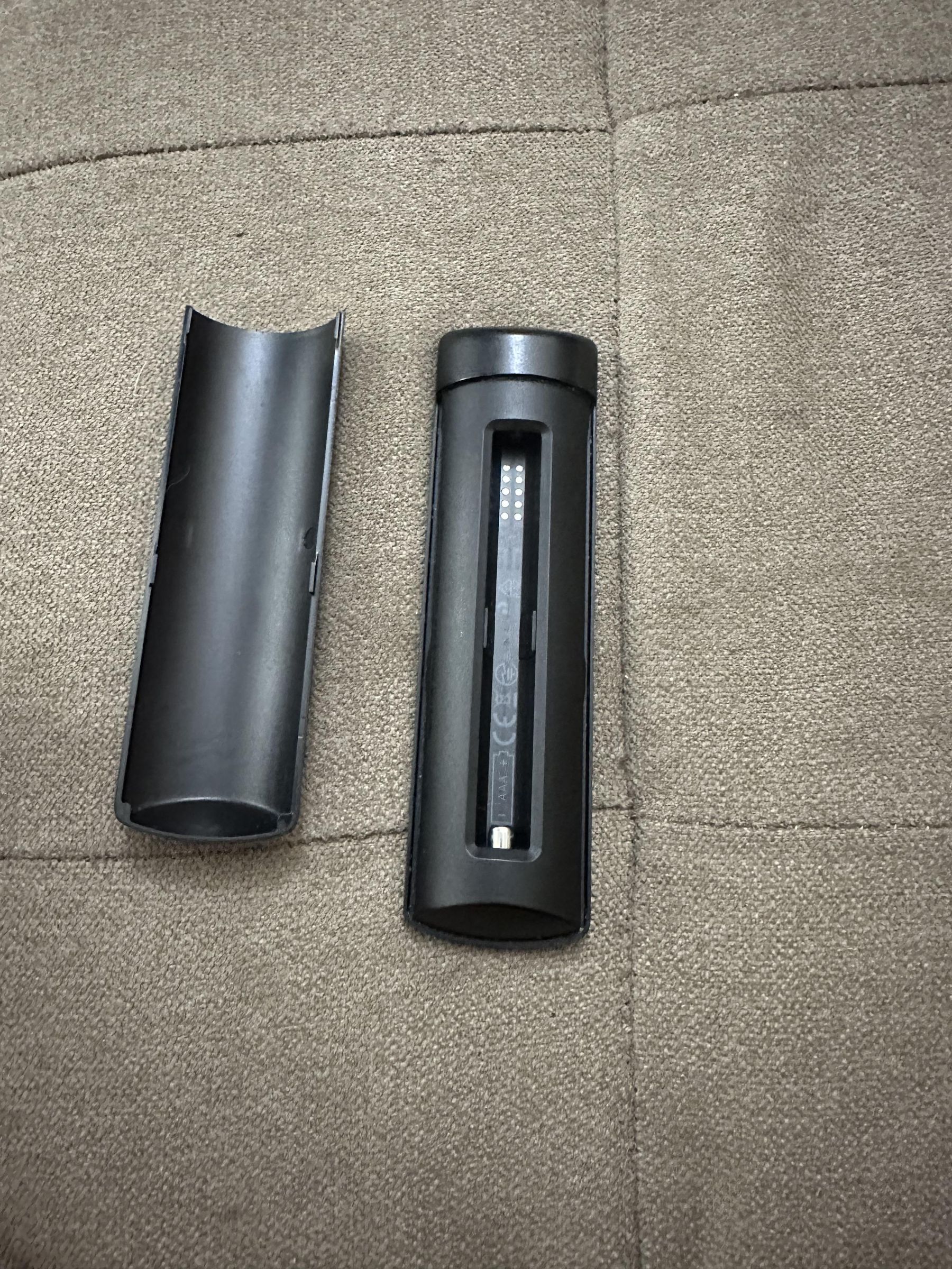 Sowell_Changing Amazon Fire Stick Remote Batteries 8 Steps