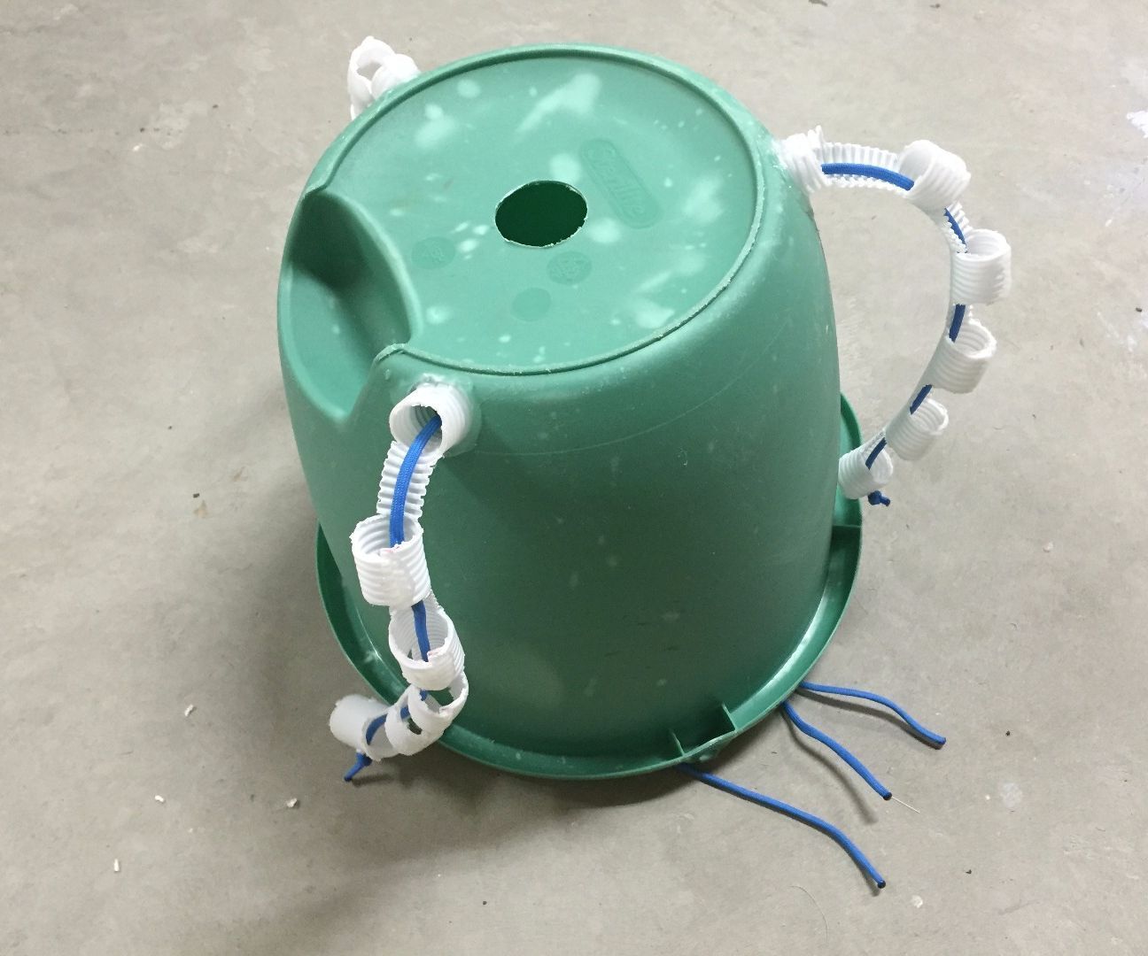 Another Simple Gripper