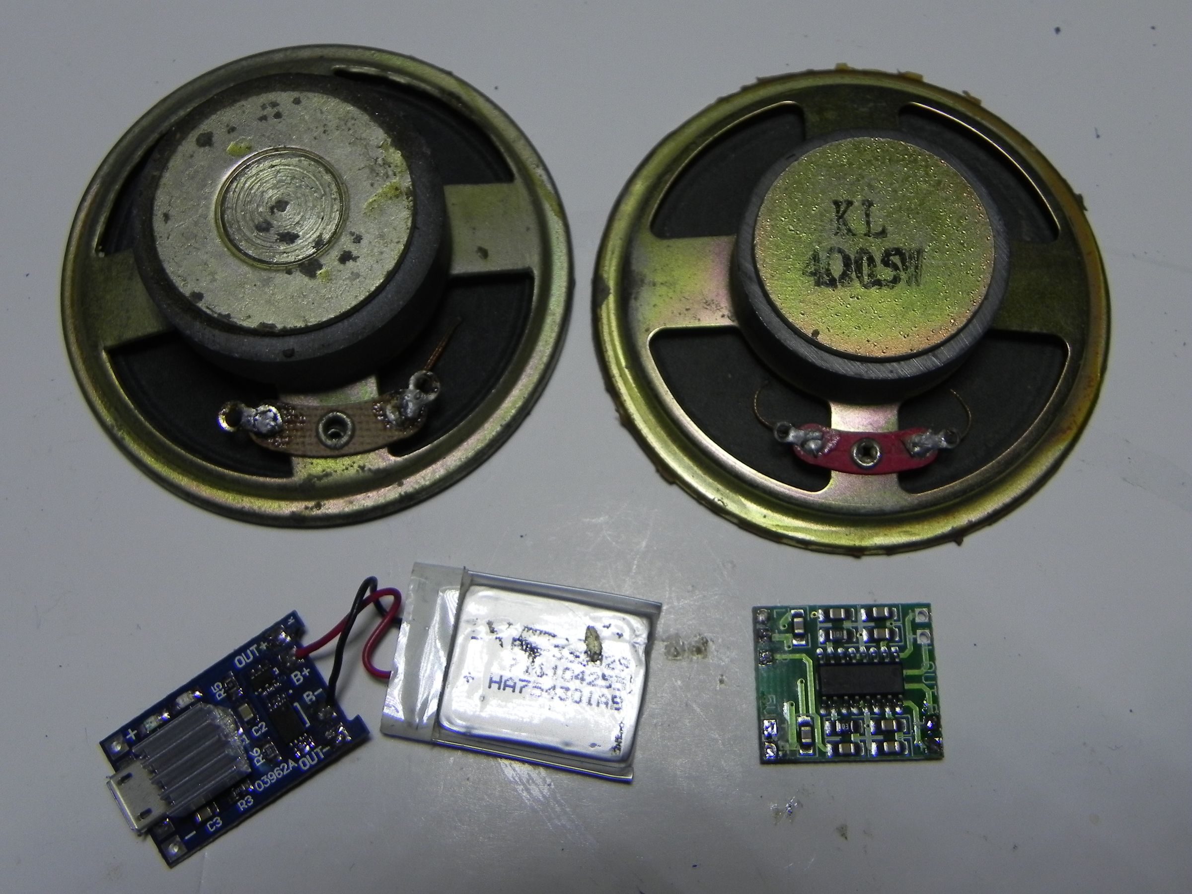 Gillette Portable Speaker (with Pictures) Instructables