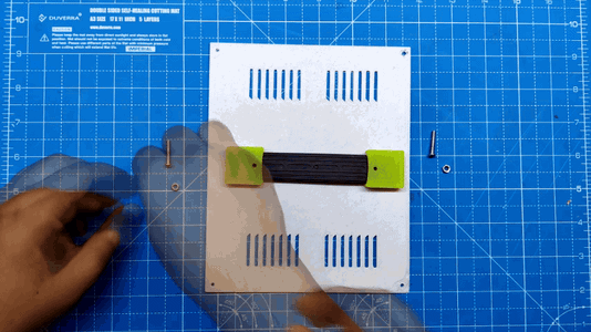 Handle Assembly With Top Cover