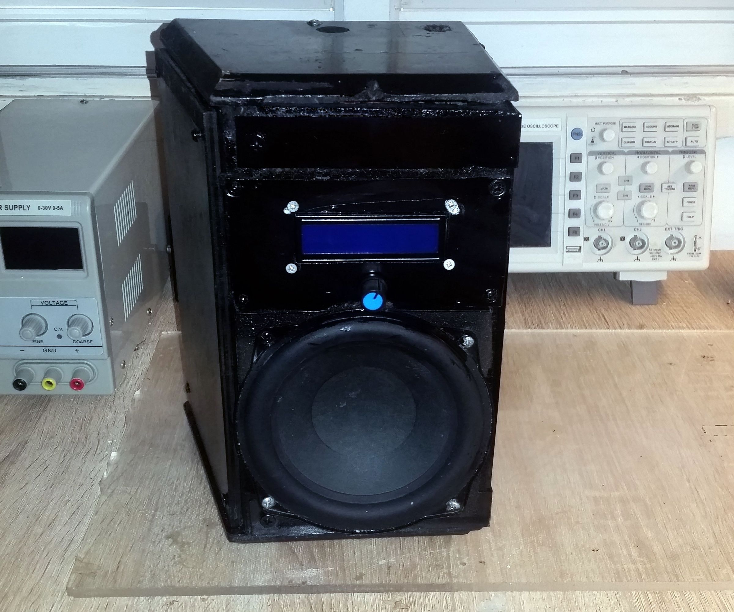 Digitally Controlled 18W Guitar Amplifier