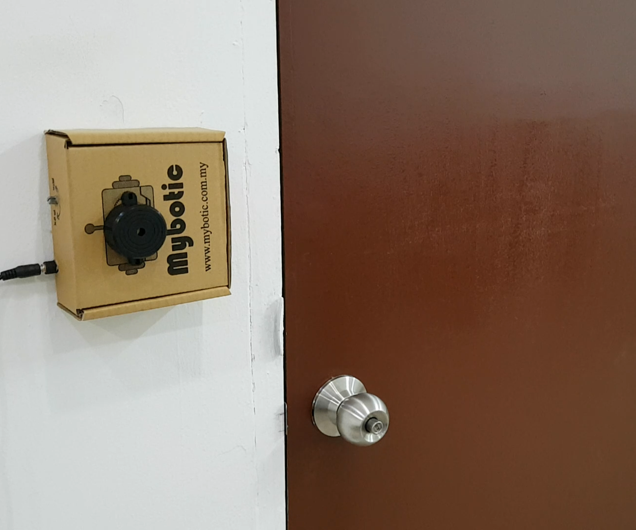 Tutorial: How to Make Laser Alarm System