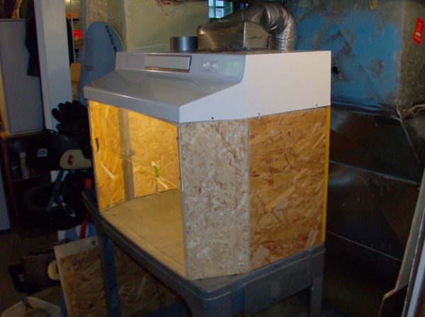 Building a Small Fume Hood for Stinky Projects