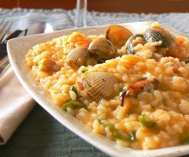Risotto With Cockles and Shrimps