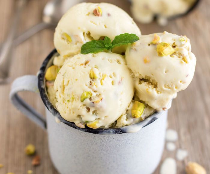 Fresh Mint & Pistachio Ice Cream