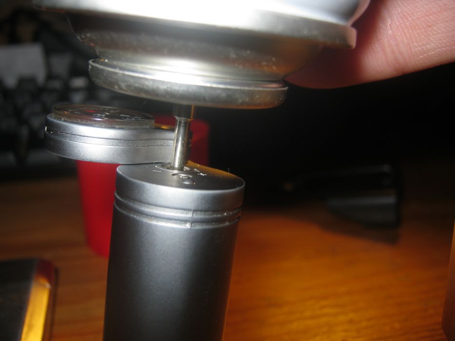 How to Fill a Butane Lighter : 4 Steps - Instructables