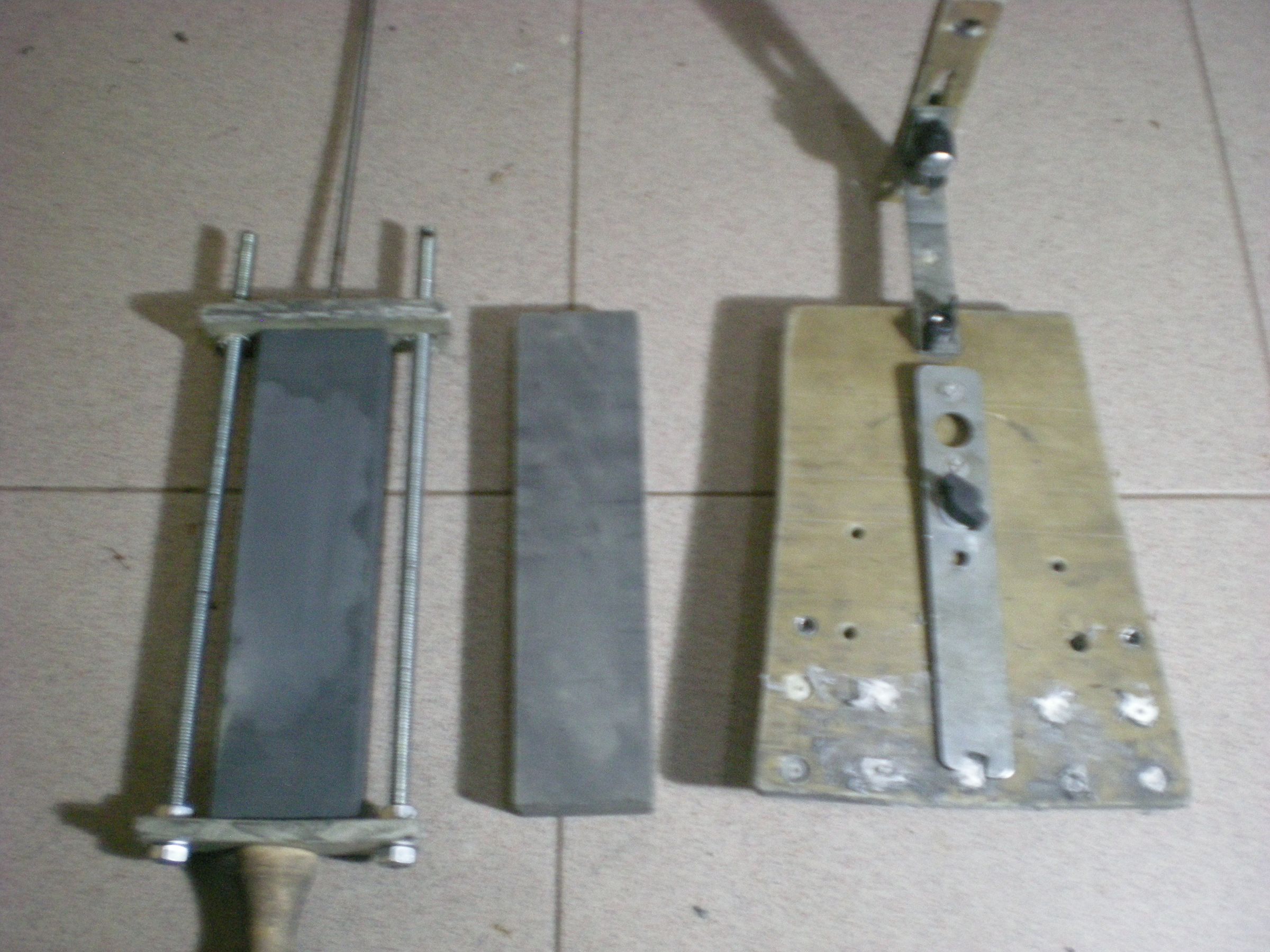 Knife sharpening jig