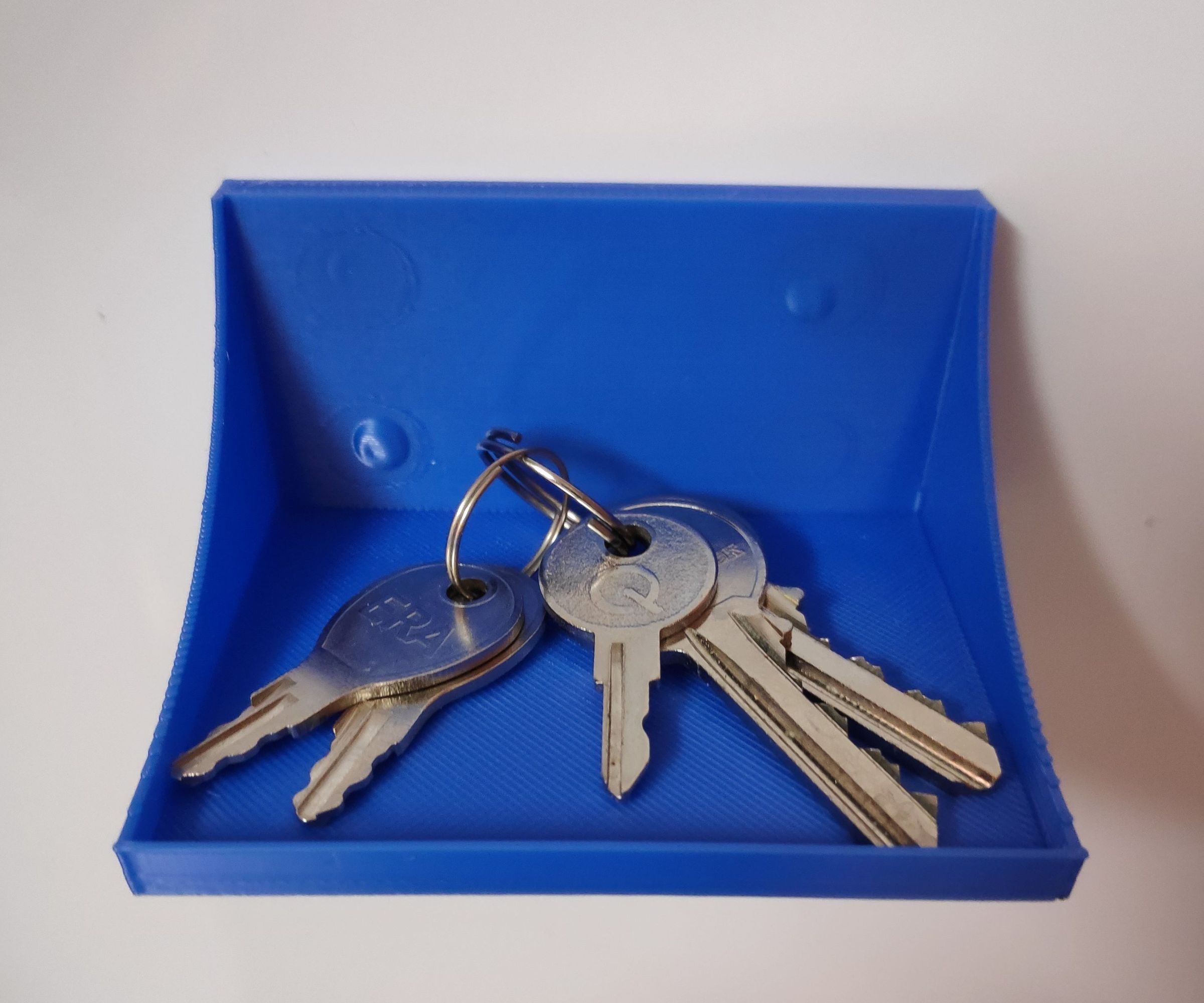 Small Magnetic Storage Box/tray