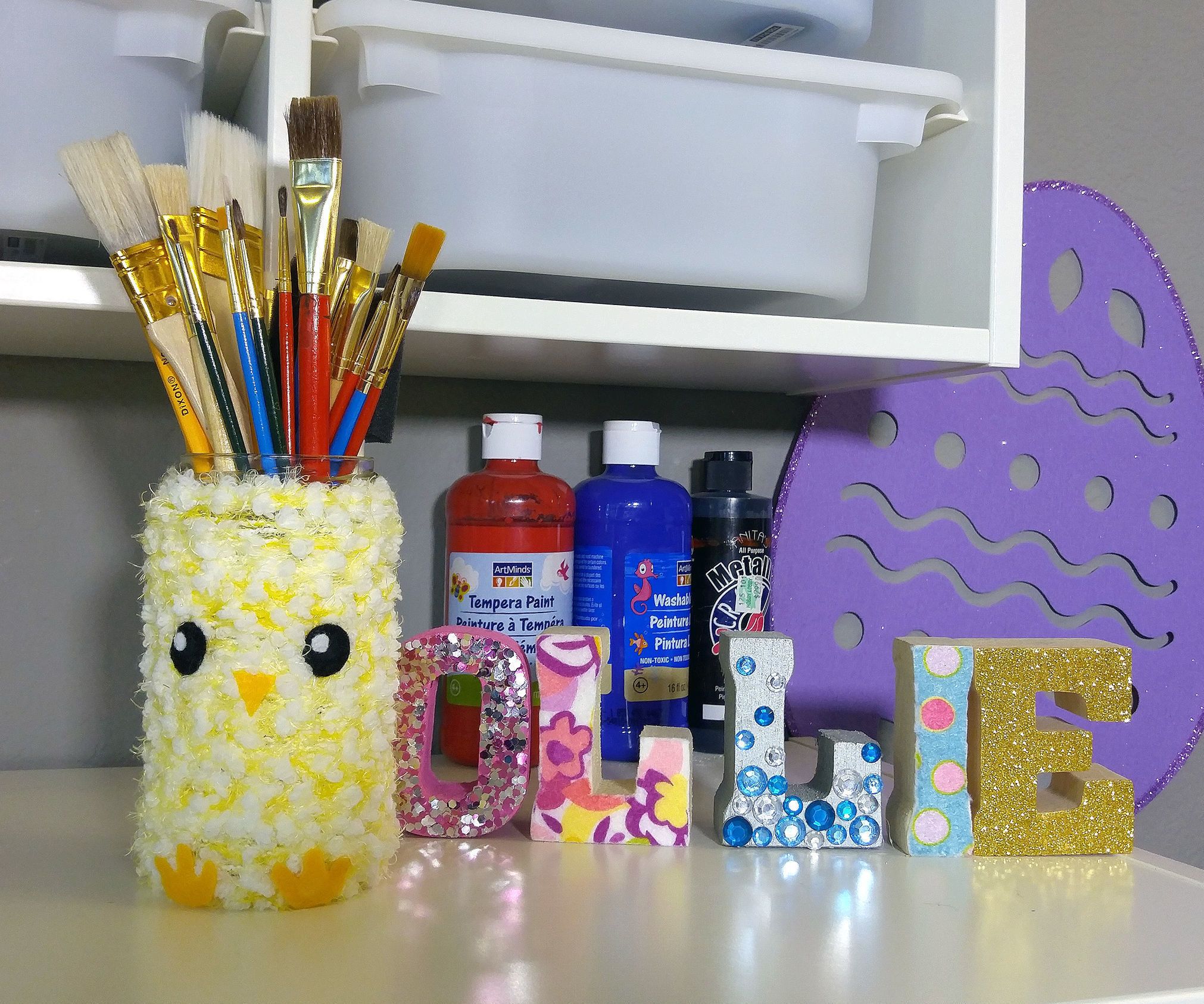 DIY Fuzzy Chicken Pencil Holders