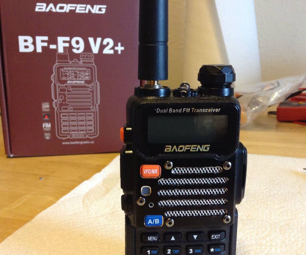 Baofeng FB-F9 V2+ Ham Radio Modification